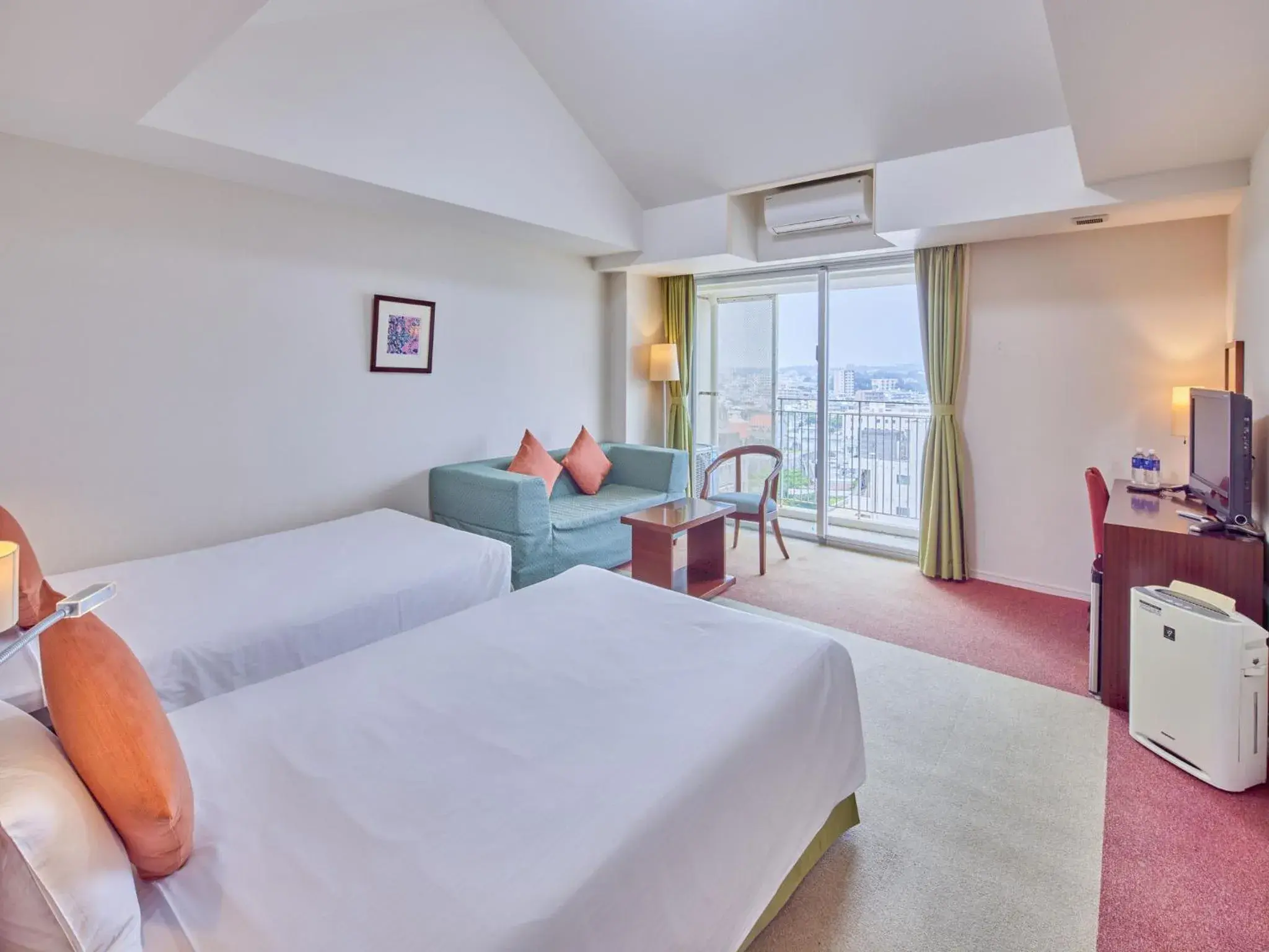 Executive - High Floor - Non Smoking in Hotel Yugaf Inn Okinawa Executive - High Floor - Non Smoking in Hotel Yugaf Inn Okinawa