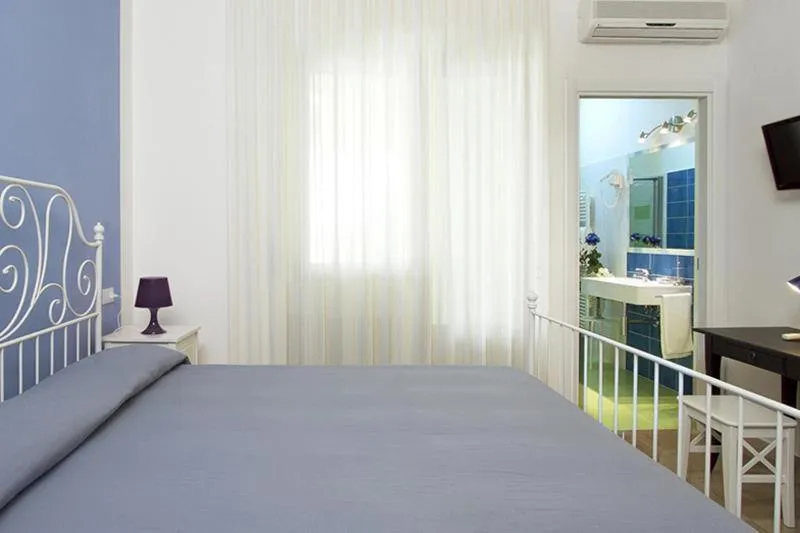 Photo of the whole room, Bed in Hotel La Maestra