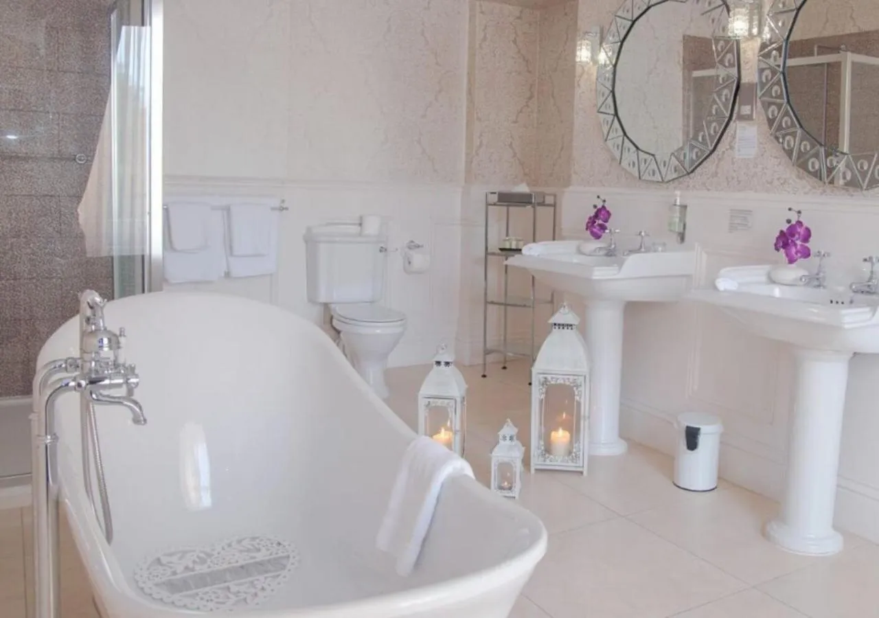 Bathroom in Cork's Vienna Woods Hotel & Villas