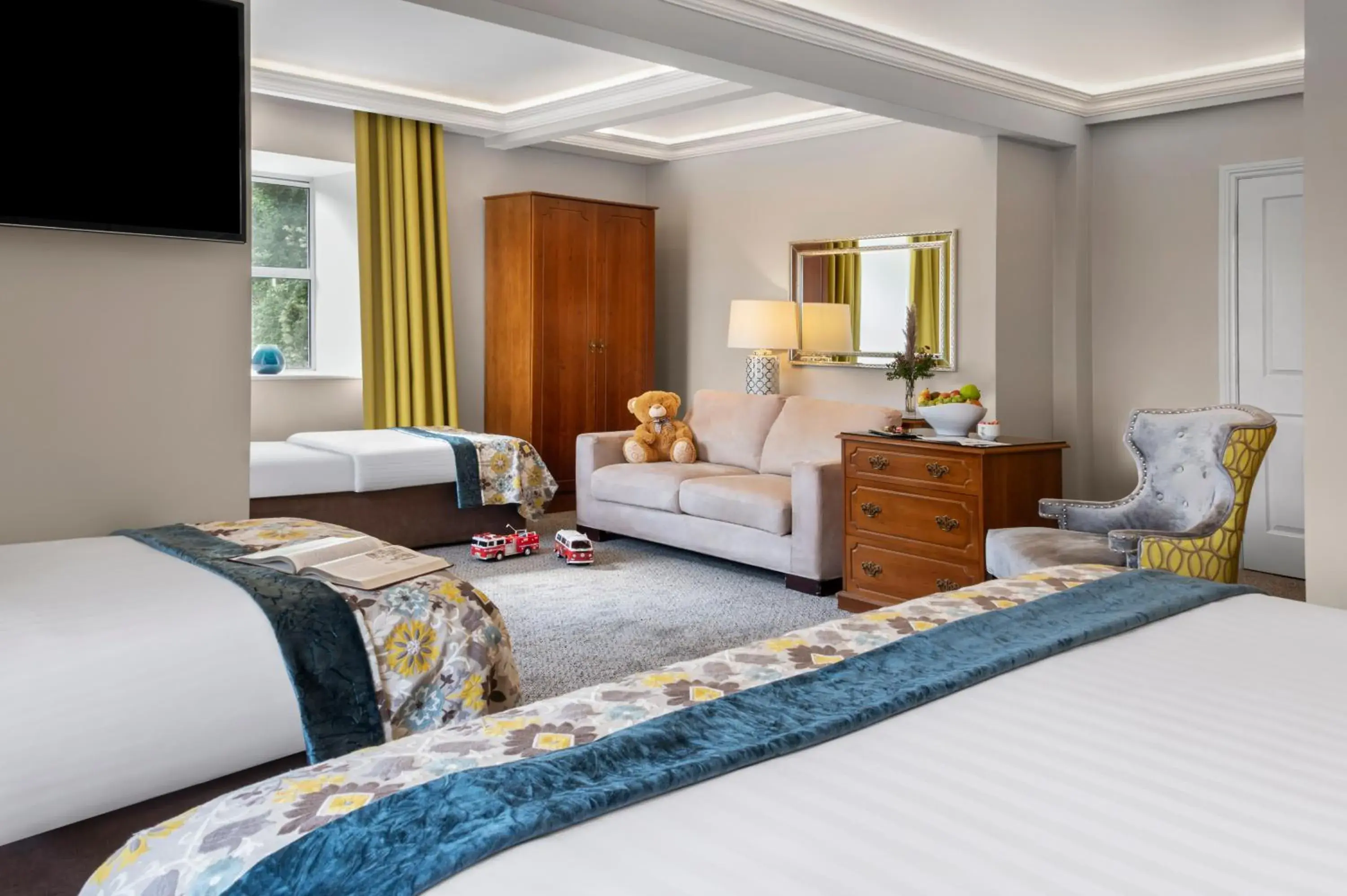 Junior Suite in Cork's Vienna Woods Hotel & Villas Junior Suite in Cork's Vienna Woods Hotel & Villas