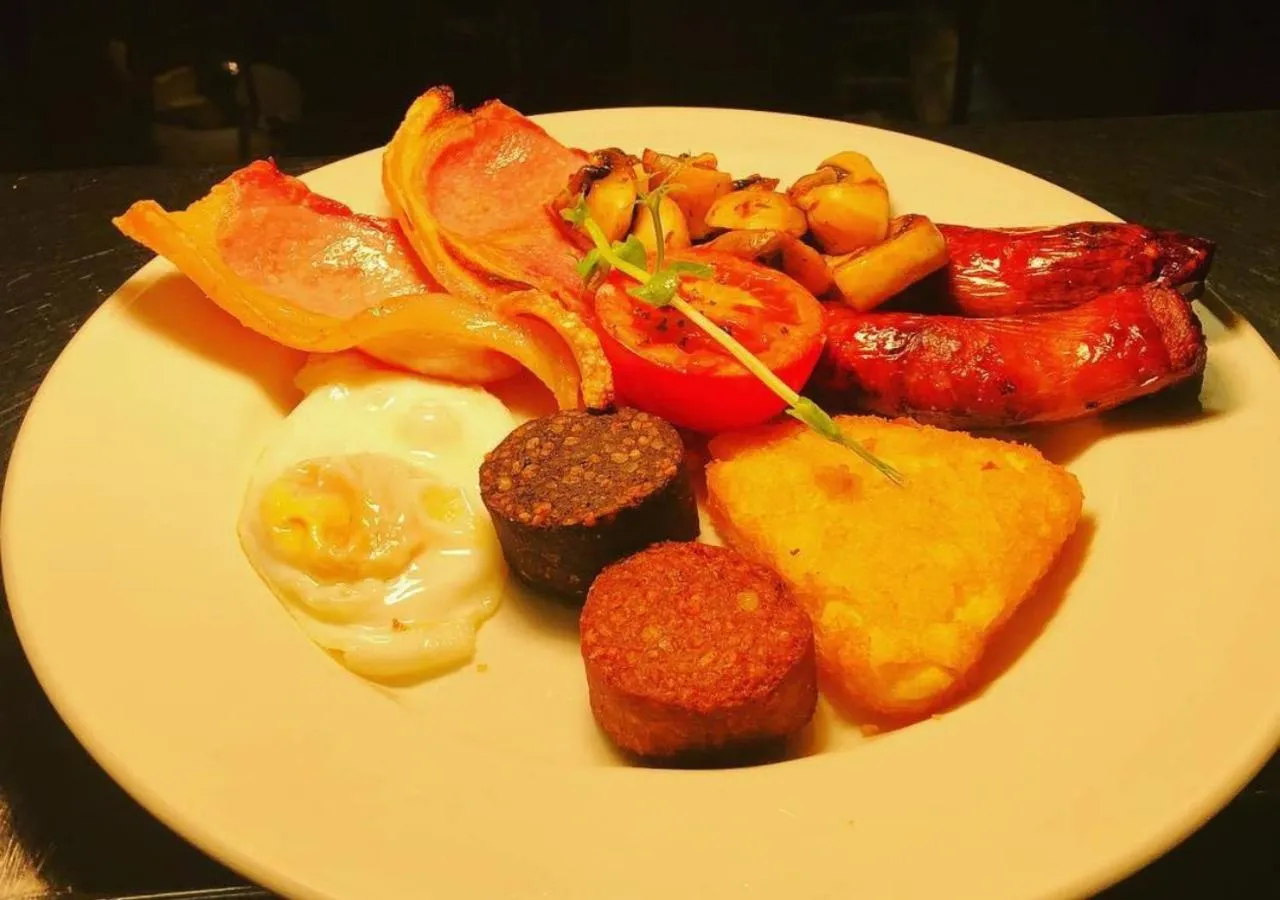 English/Irish breakfast in Kiltimagh Park Hotel
