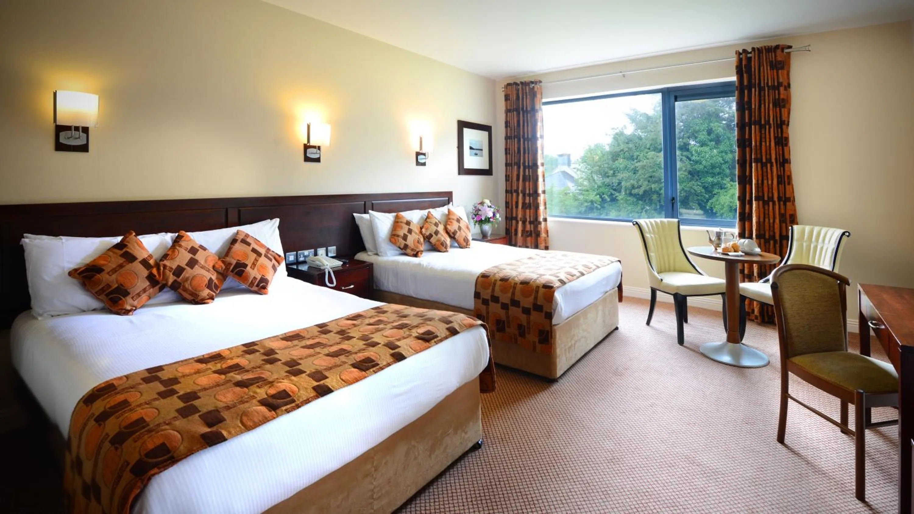 Bedroom, Bed in Kiltimagh Park Hotel