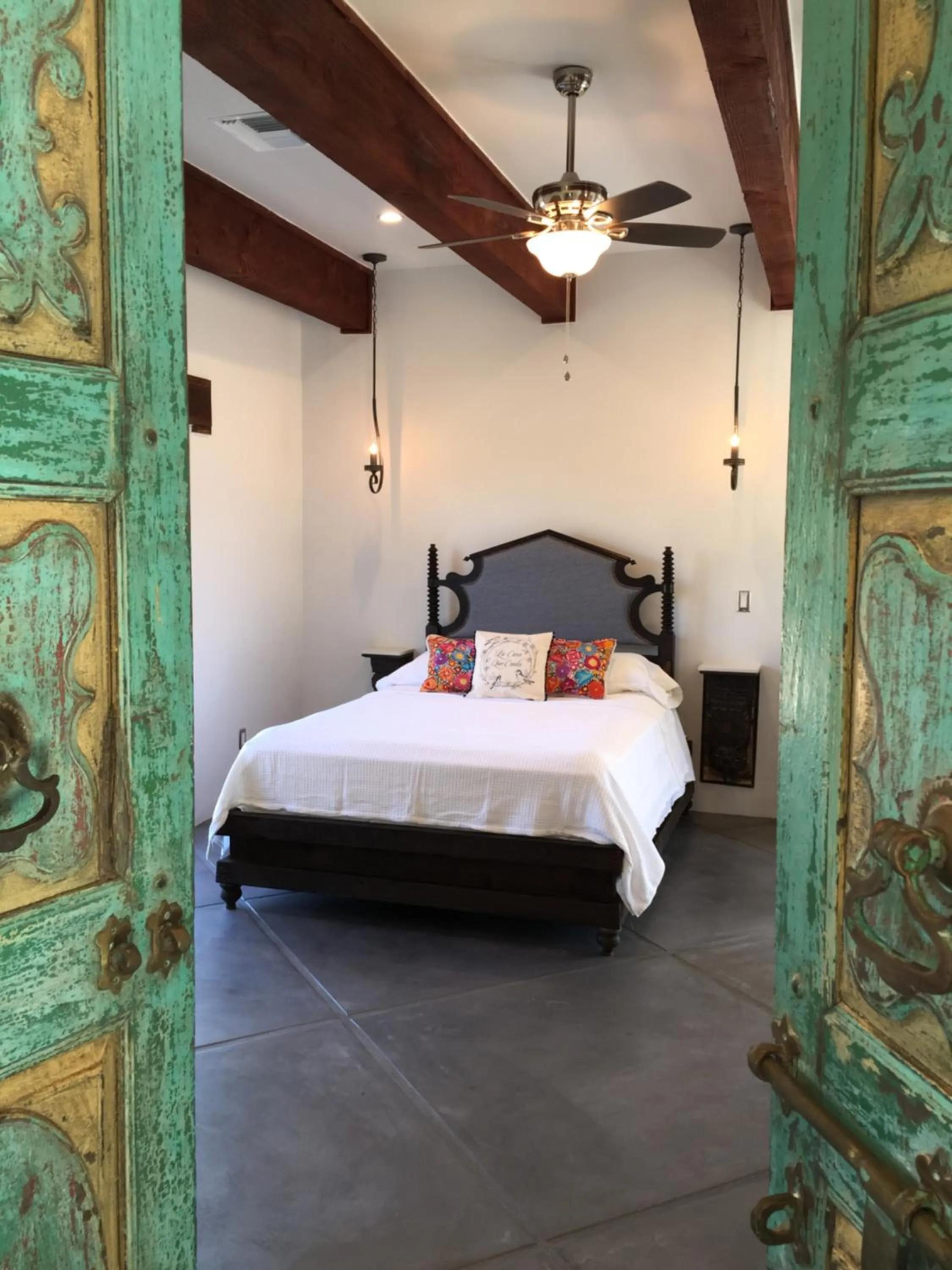 Bed in La Casa que Canta