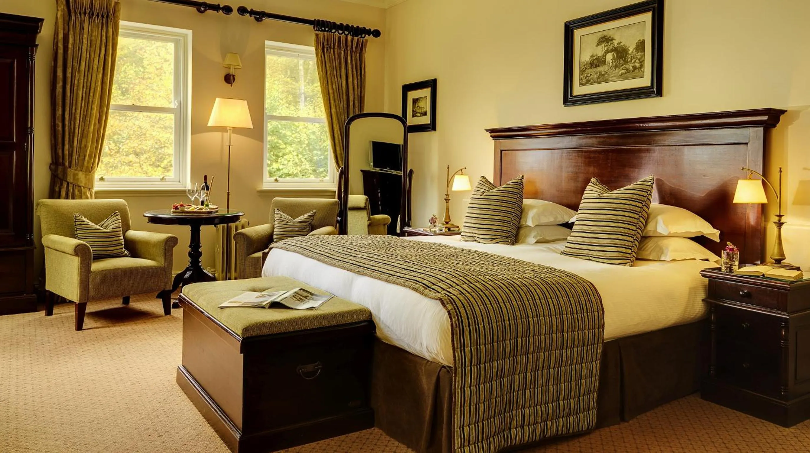 Bedroom, Bed in Mount Falcon Estate