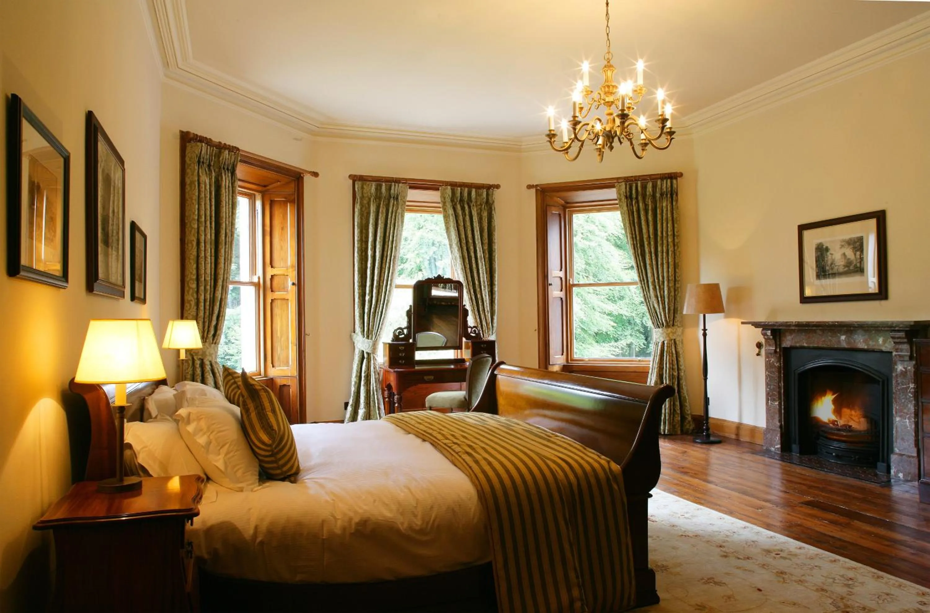 Bed in Mount Falcon Estate