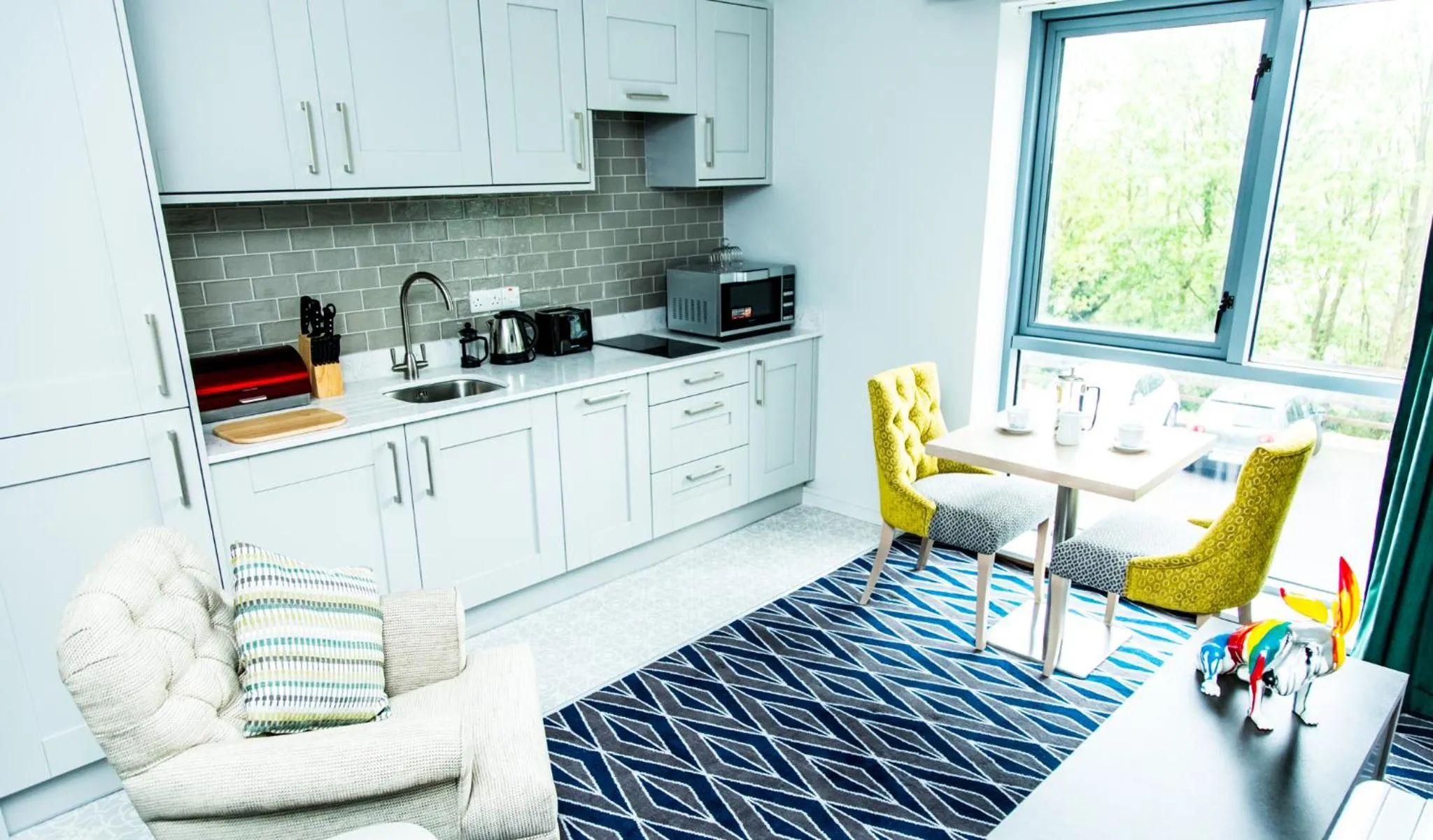 Kitchen or kitchenette in The Montenotte Hotel