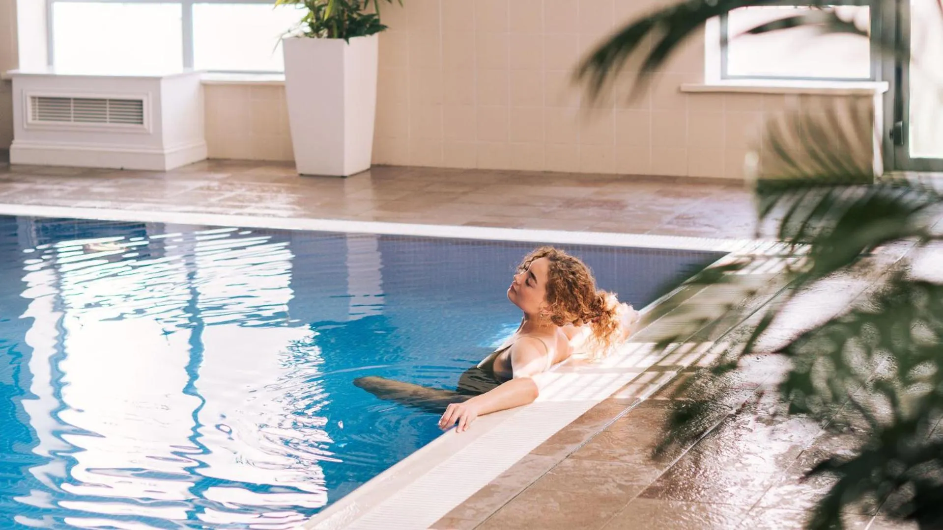 Swimming pool in The Montenotte Hotel