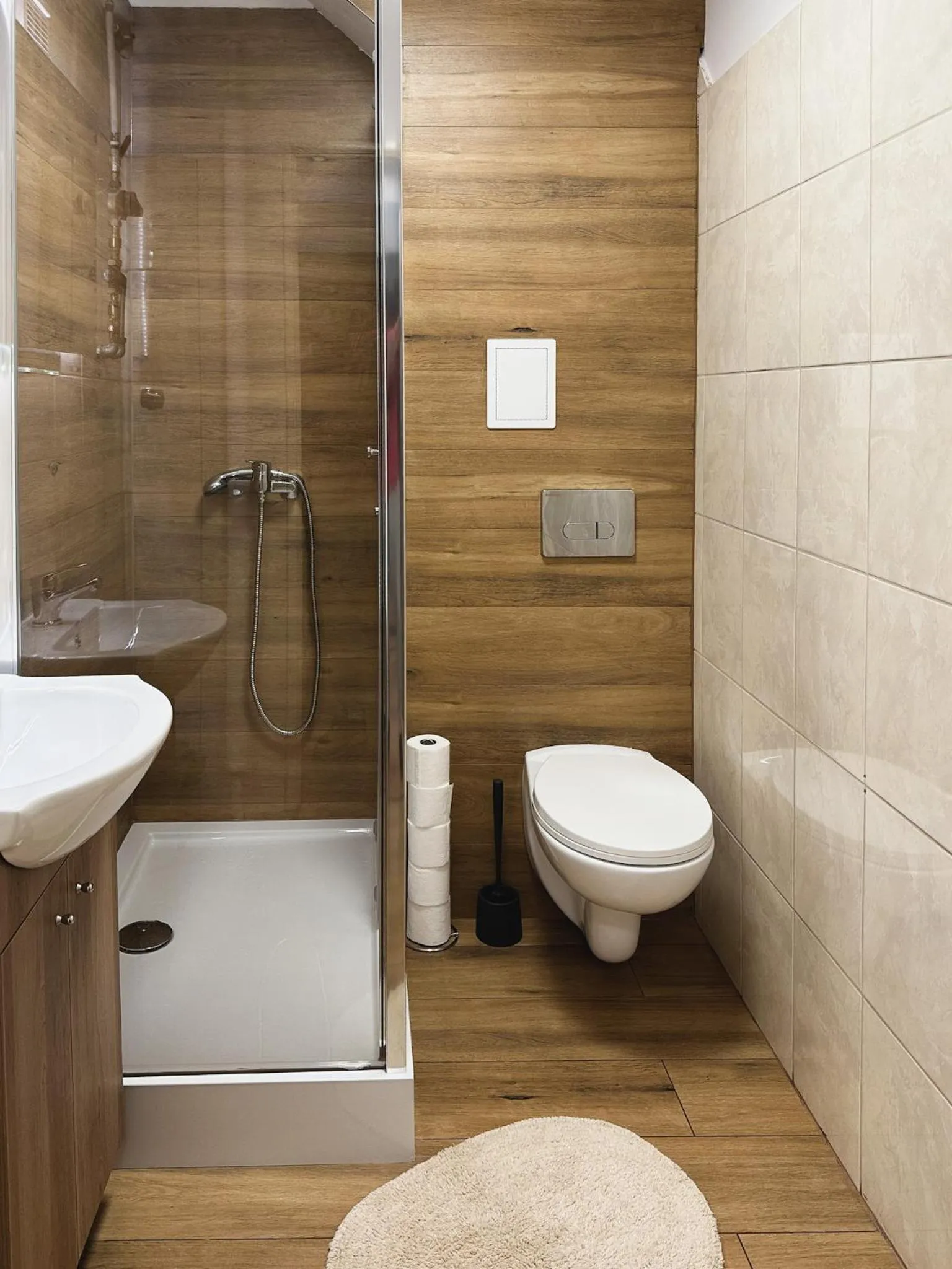 Shower in Kwadrat B&B Spiechowicza