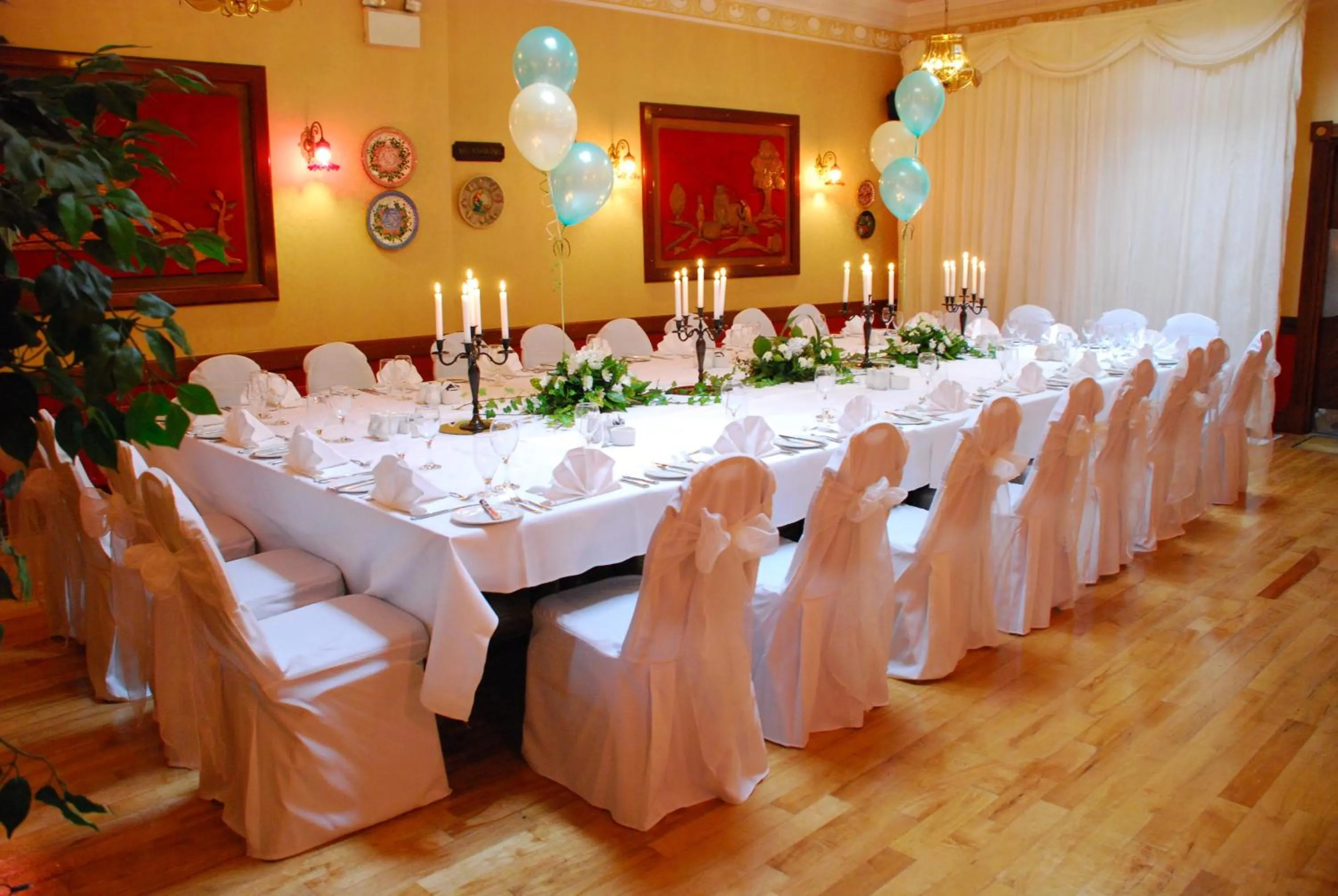 Banquet/Function facilities in O'Shea's Hotel