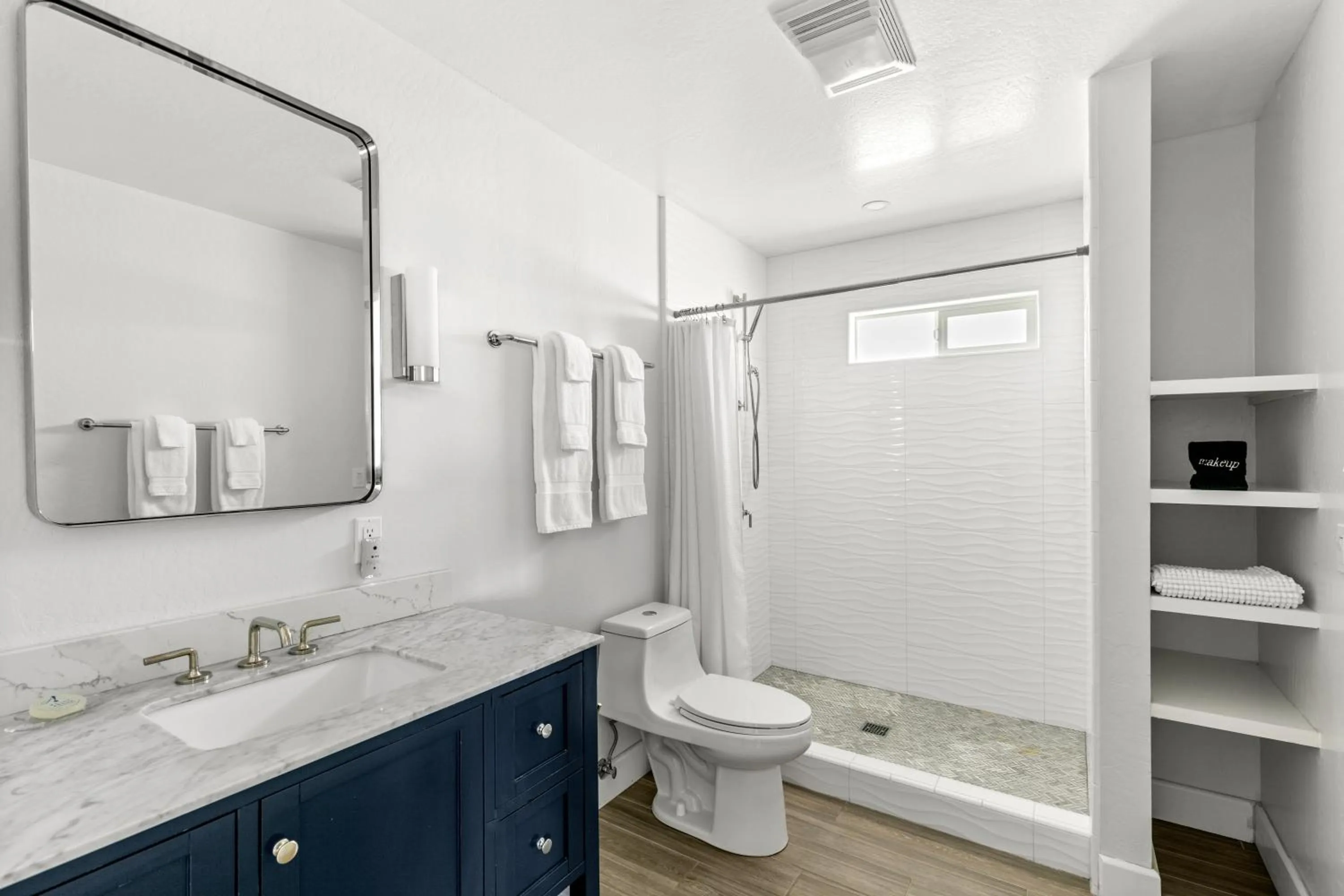 Shower in Point Arena Lighthouse