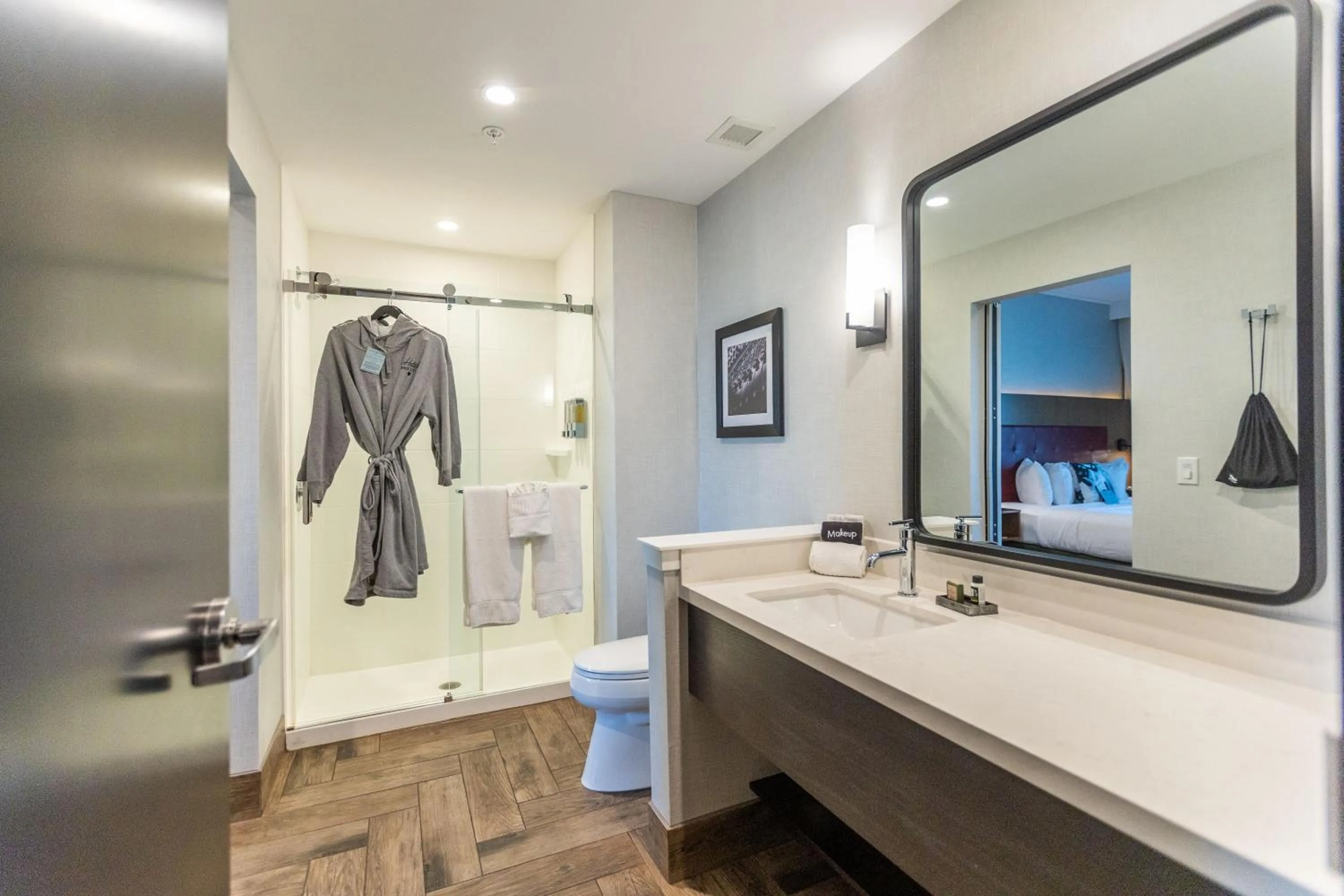 Shower in Hotel Rock Lititz