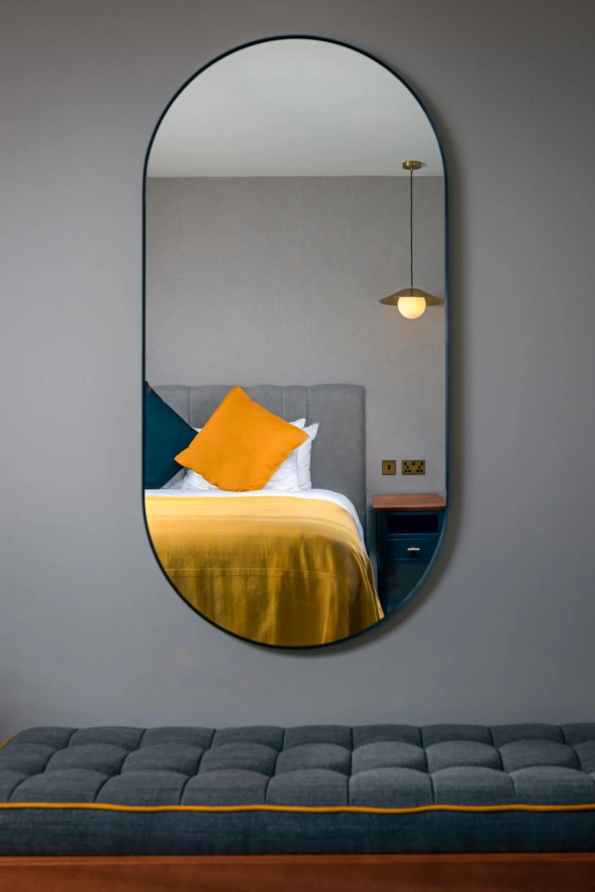 Bed in The Parkavon Hotel