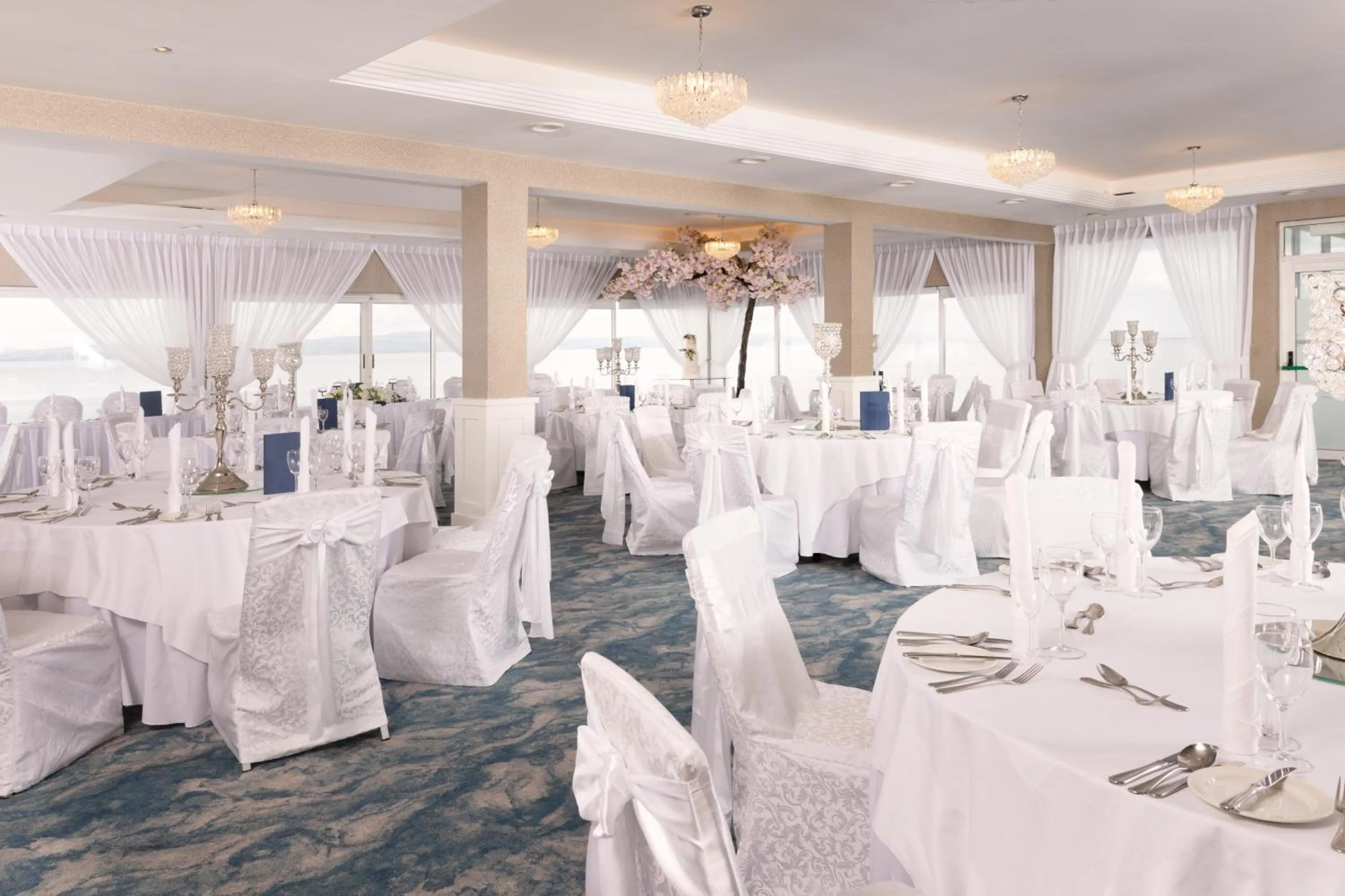 Banquet/Function facilities in Redcastle Hotel