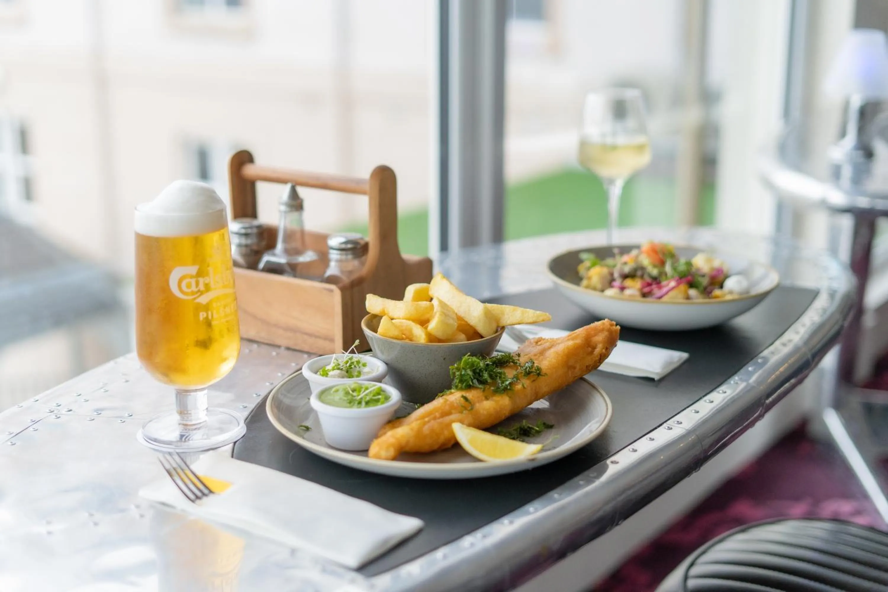 Food in Redcastle Hotel