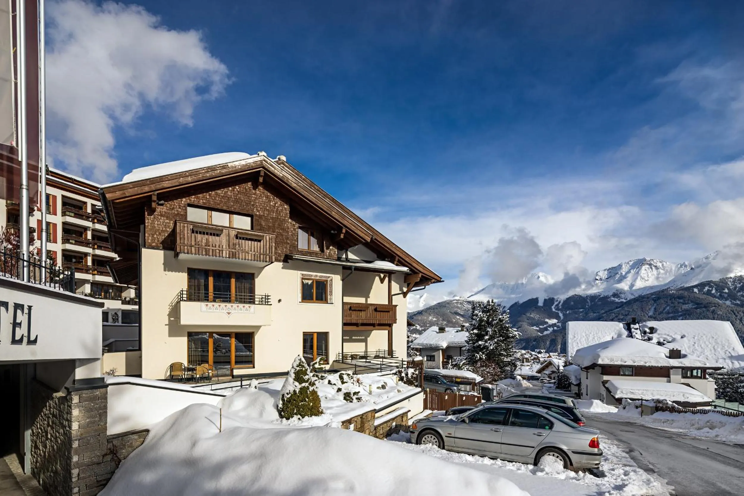 Property building in Apart-Hotel Aurora Fiss