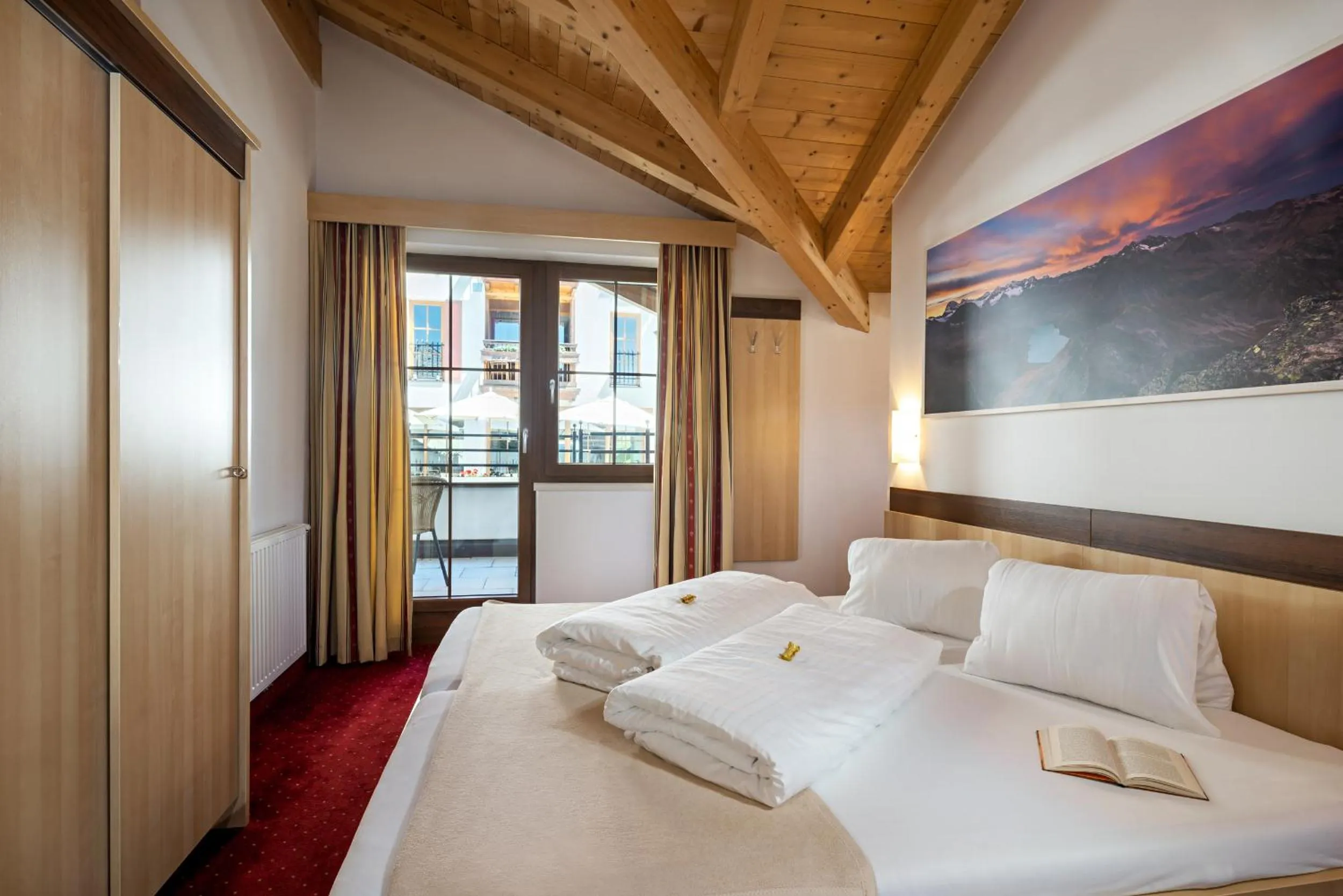 Bedroom, Bed in Apart-Hotel Aurora Fiss