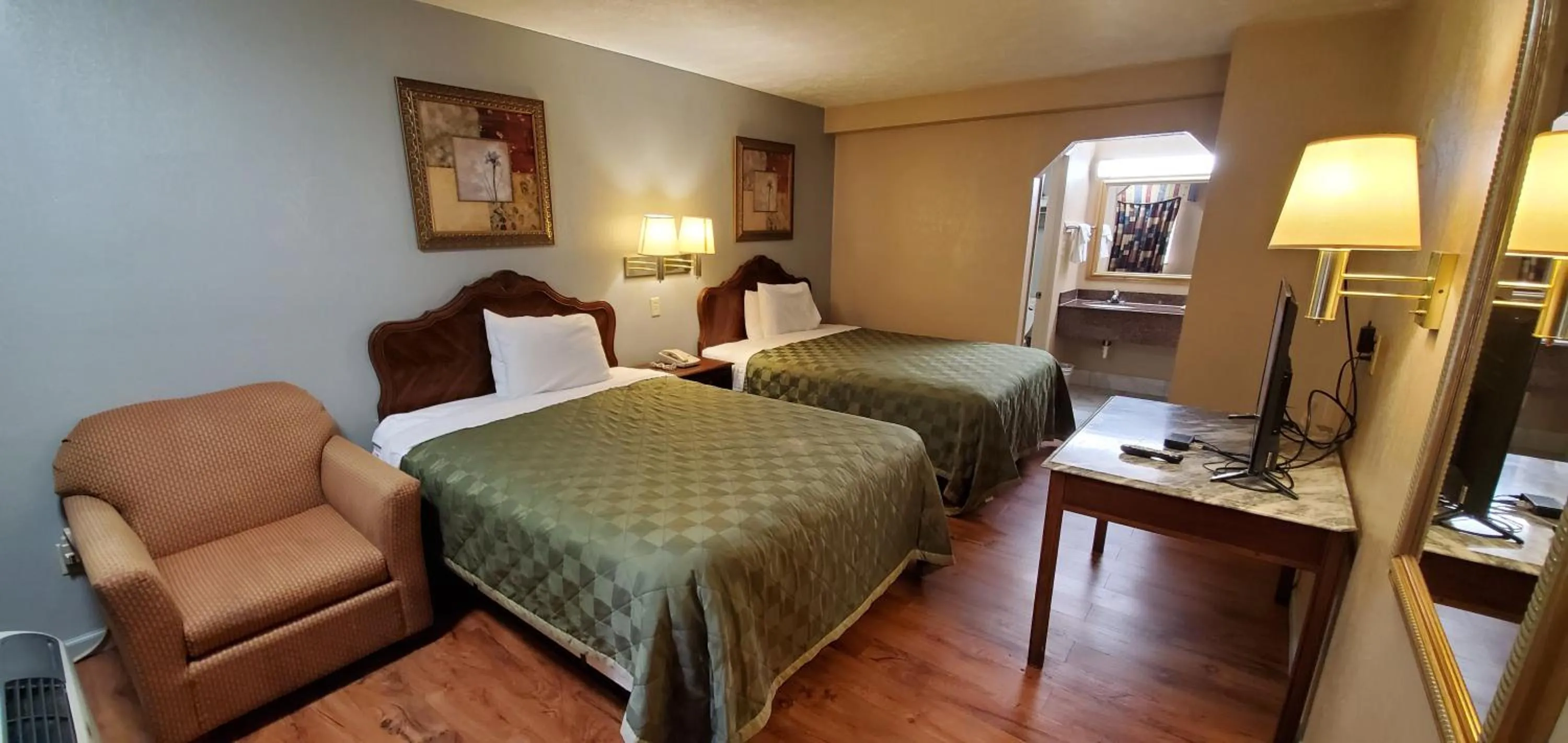 Two-Bedroom Double Suite in FairBridge Inn & Suites