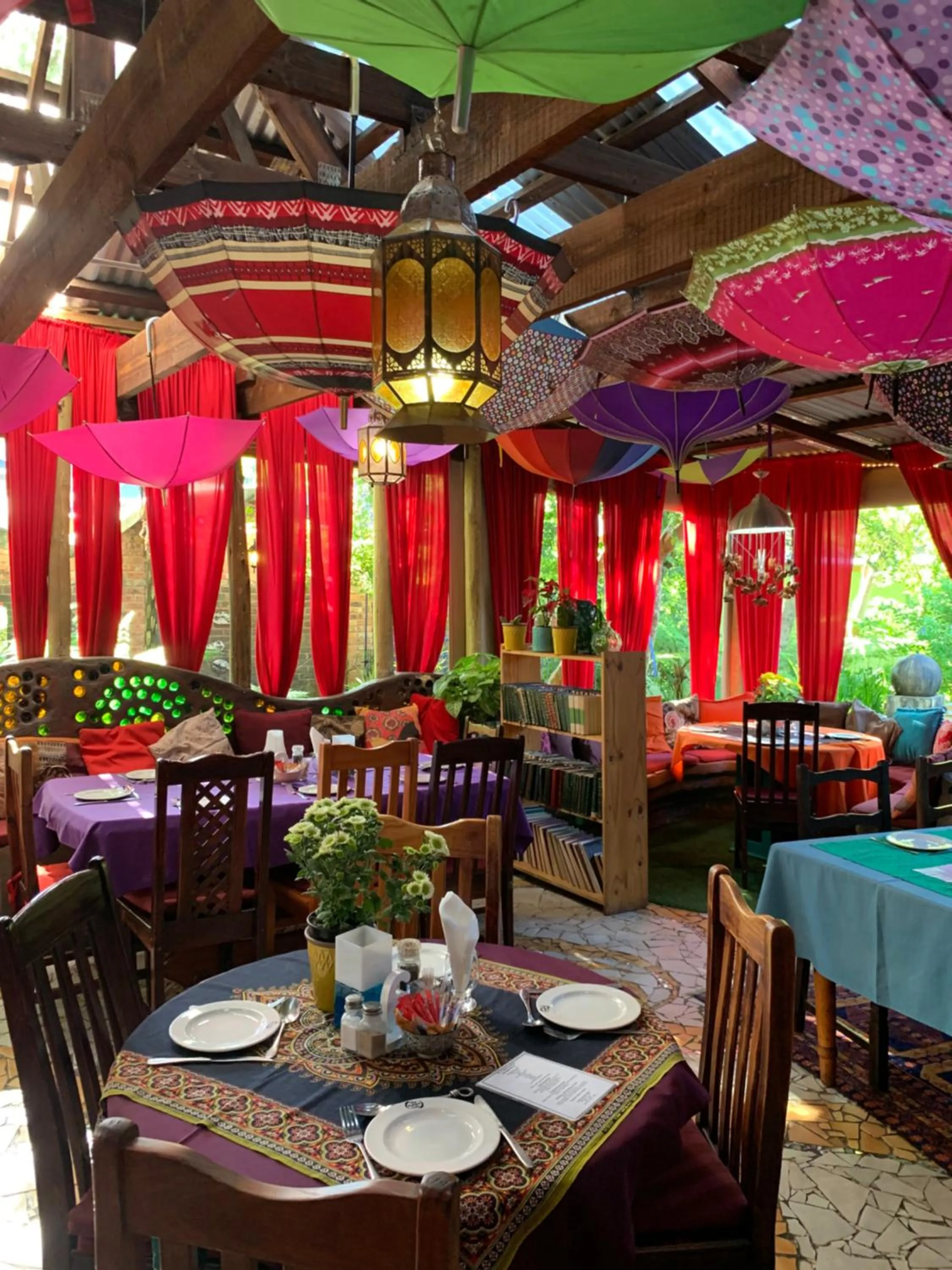 Restaurant/places to eat in Rabbit Hole Hotel