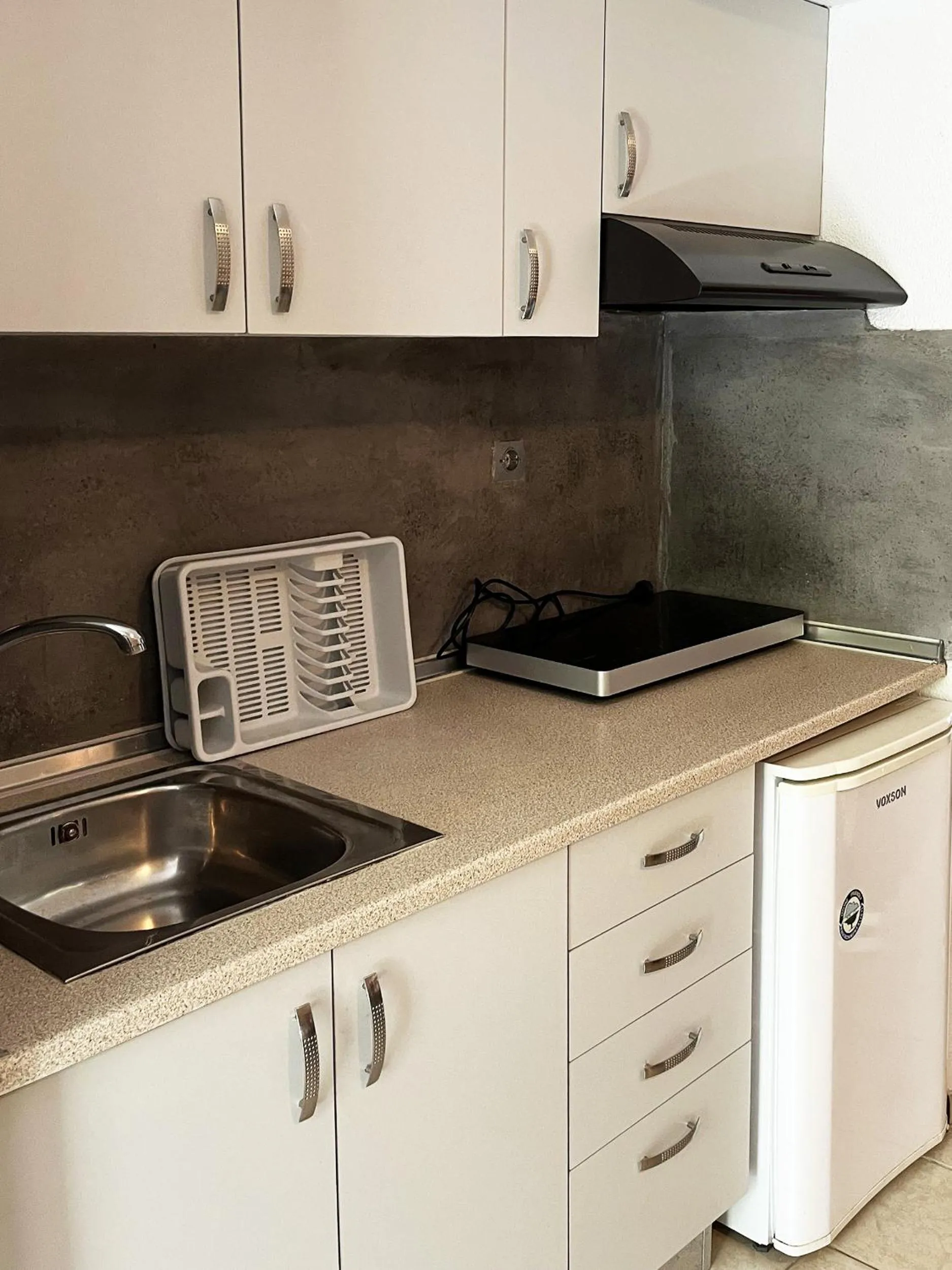 Kitchen or kitchenette in Kapsohora Inn