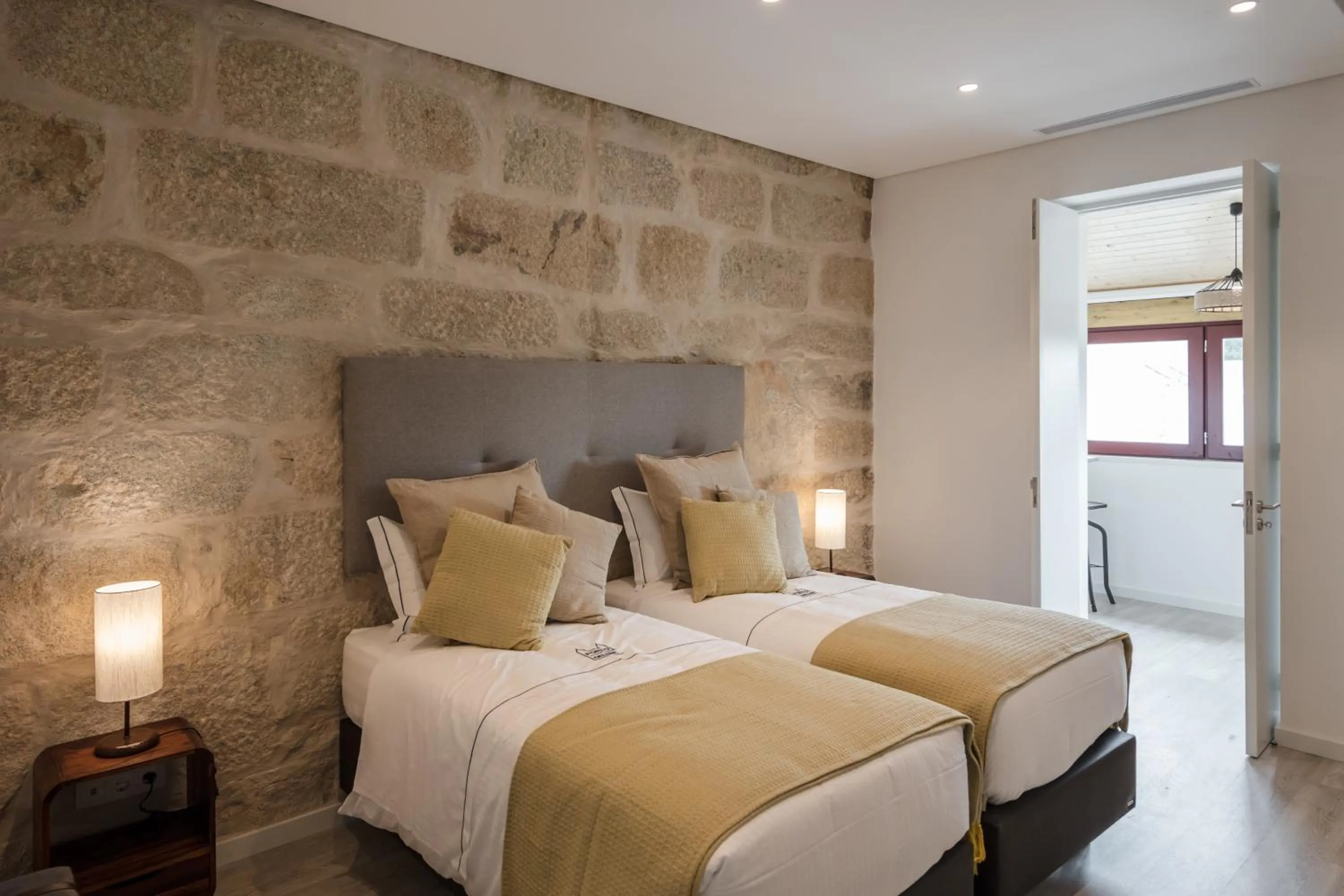 Bedroom, Bed in Porto Deluxe Suites