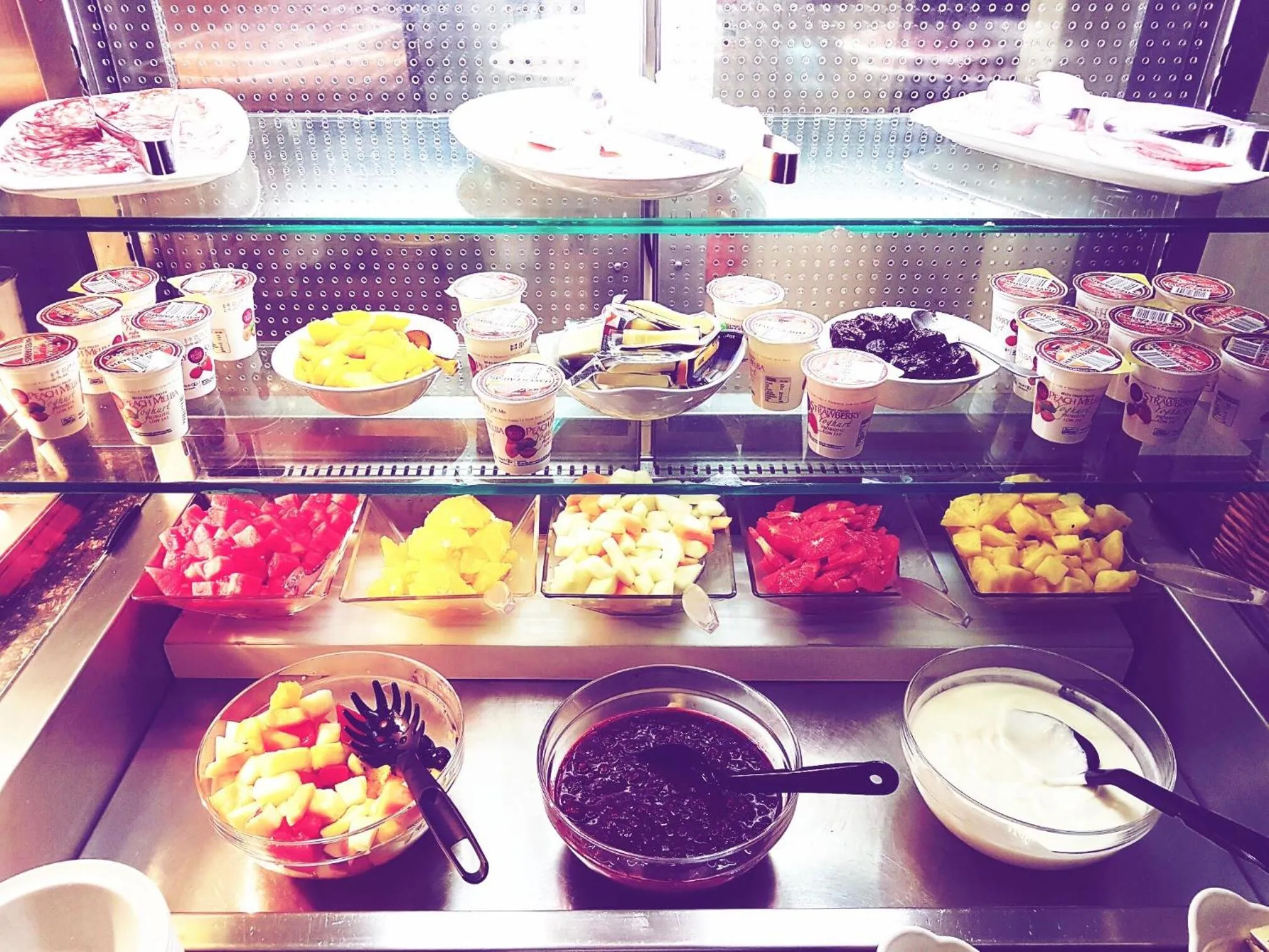 Breakfast in Arlington Hotel O'Connell Bridge