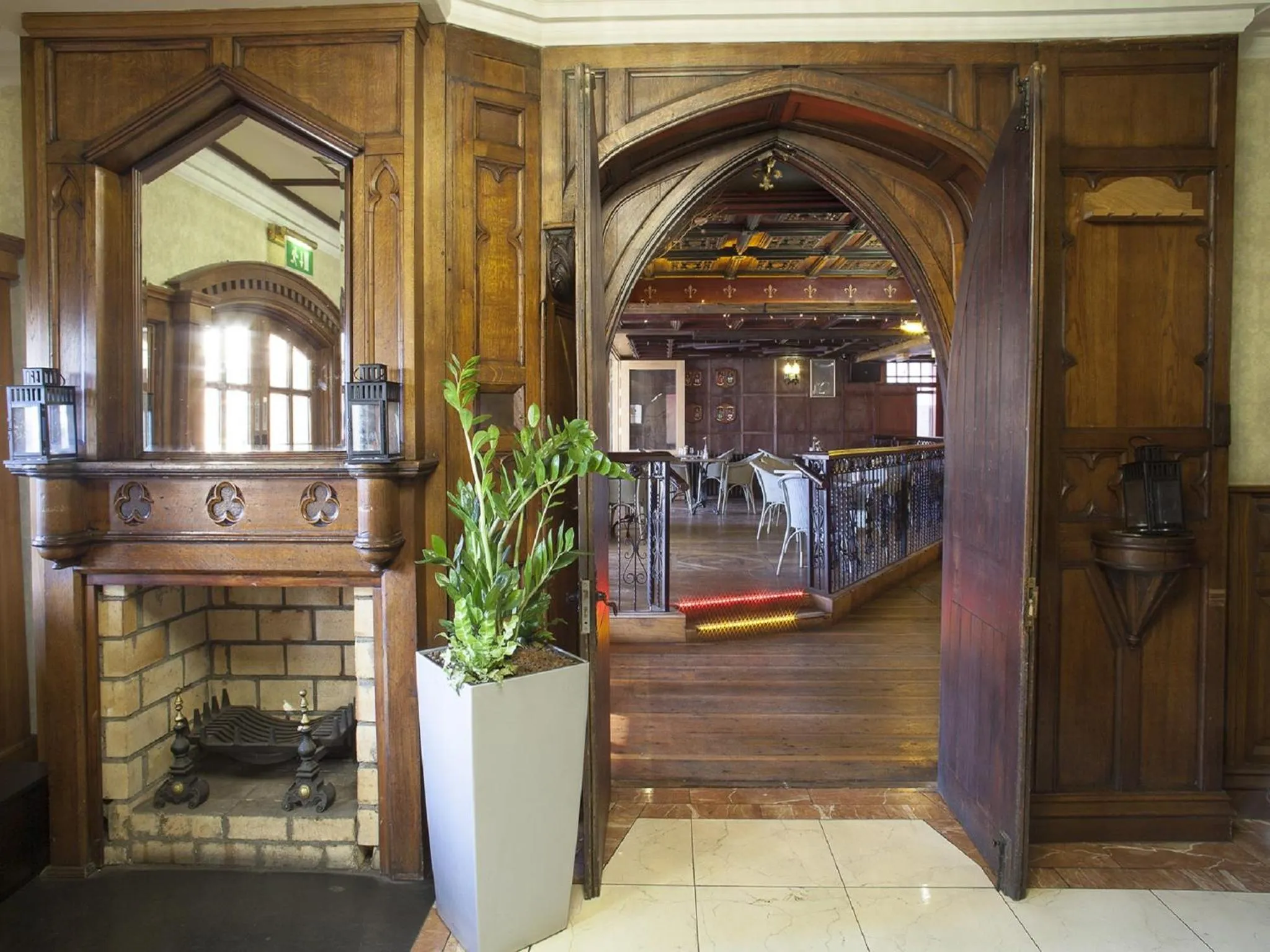 Lounge or bar in Arlington Hotel O'Connell Bridge