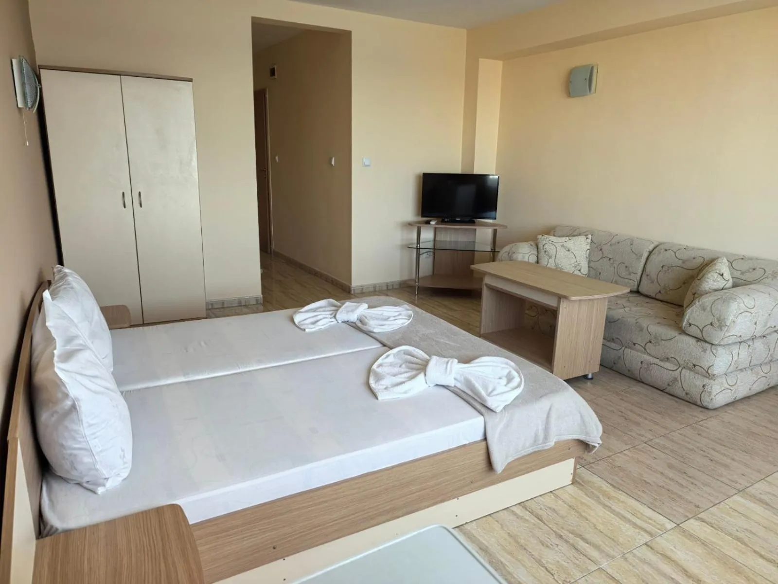 Bed in Family Hotel Alfa Vita