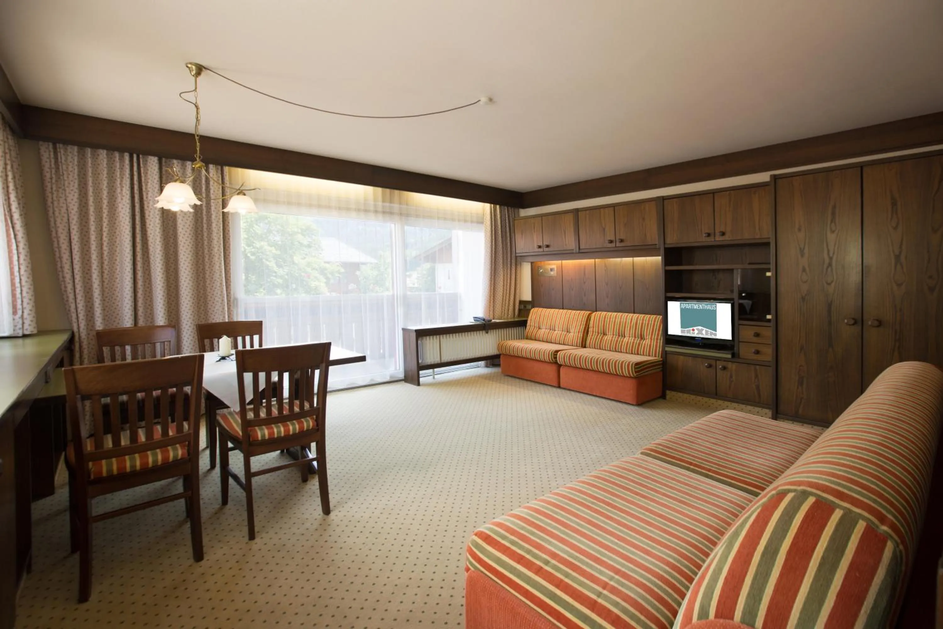 Living room, Bed in Apartmenthaus Brixen & Haus Central