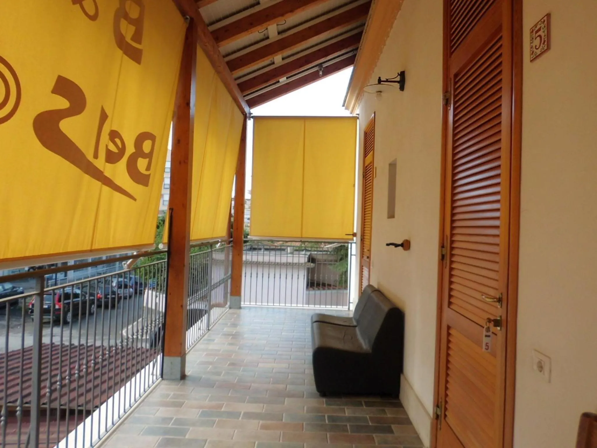 Communal lounge/ TV room in Bel Sole Guest House