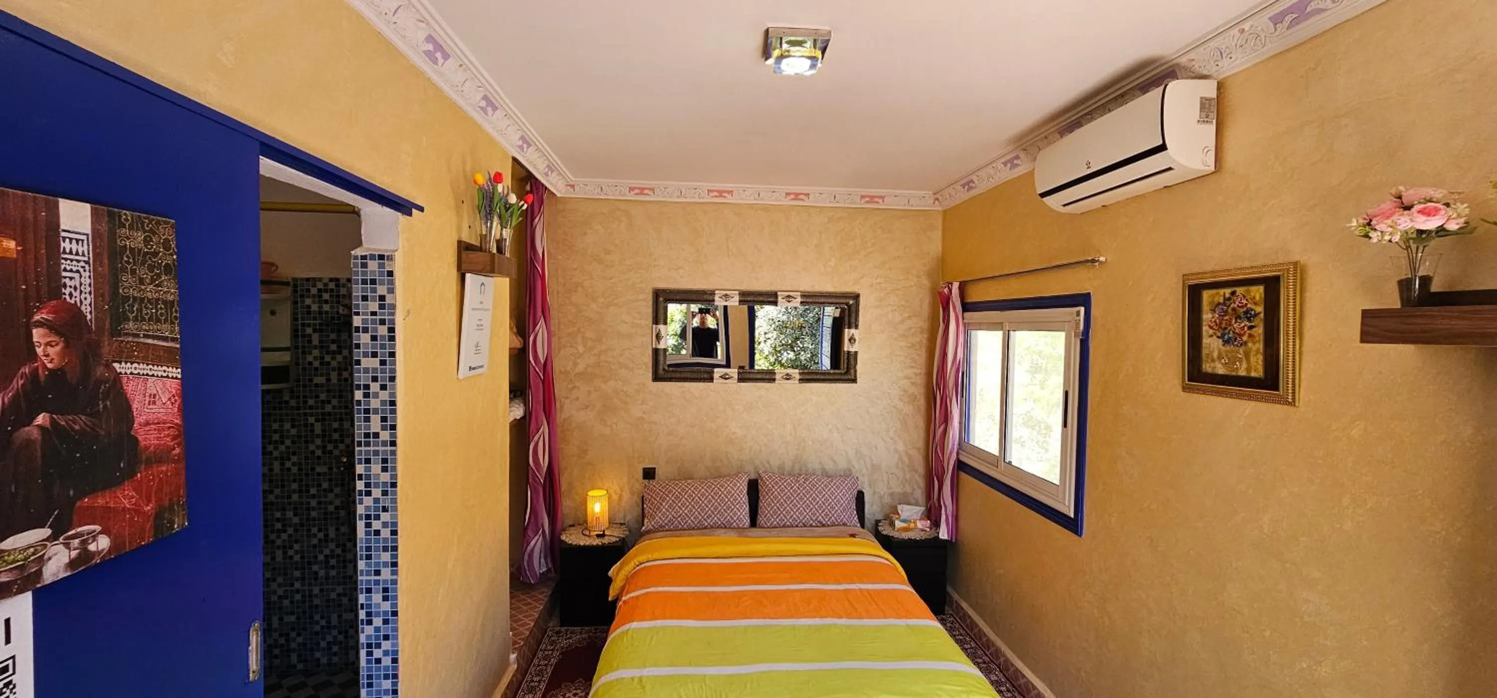 Photo of the whole room, Bed in Top Ourika
