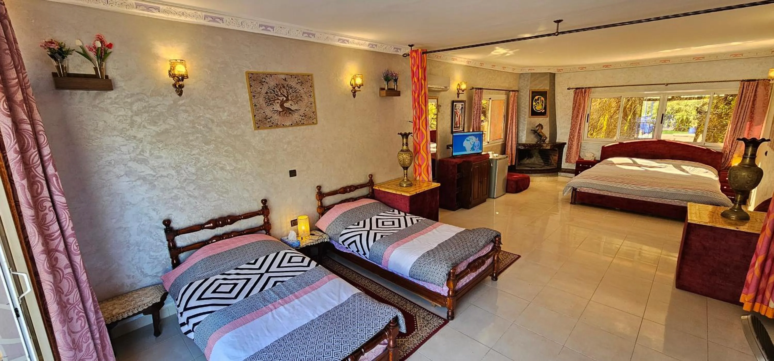 Photo of the whole room, Bed in Top Ourika