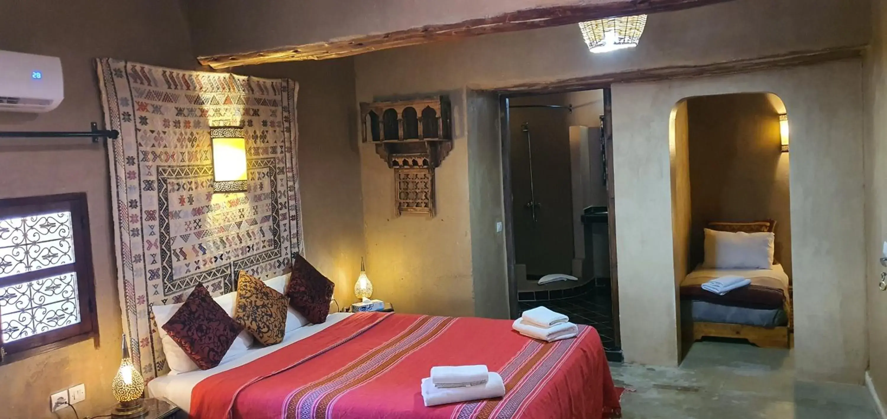 Large Double Room in Les Jardins de Skoura Large Double Room in Les Jardins de Skoura