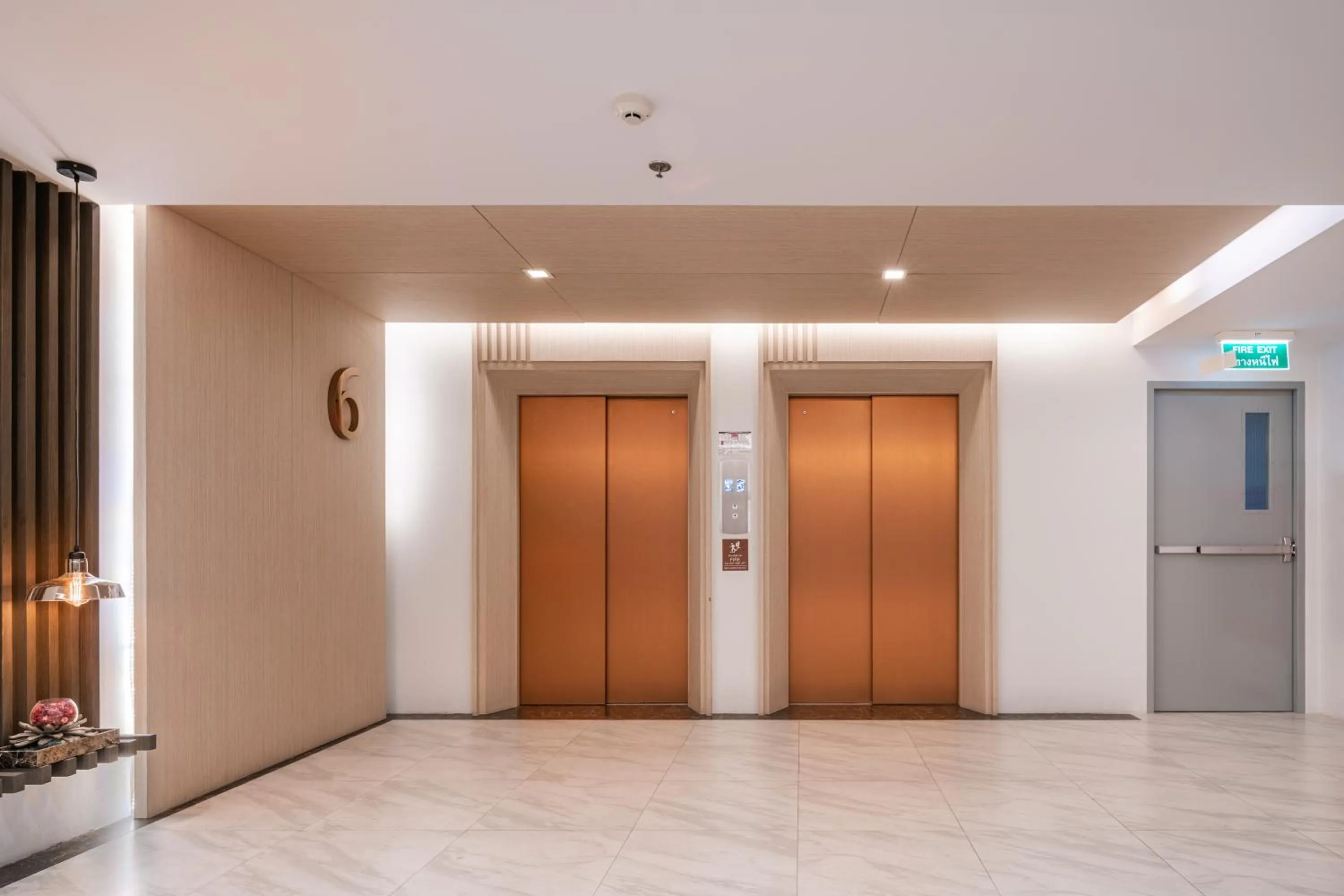 elevator in Samyan Serene Hotel