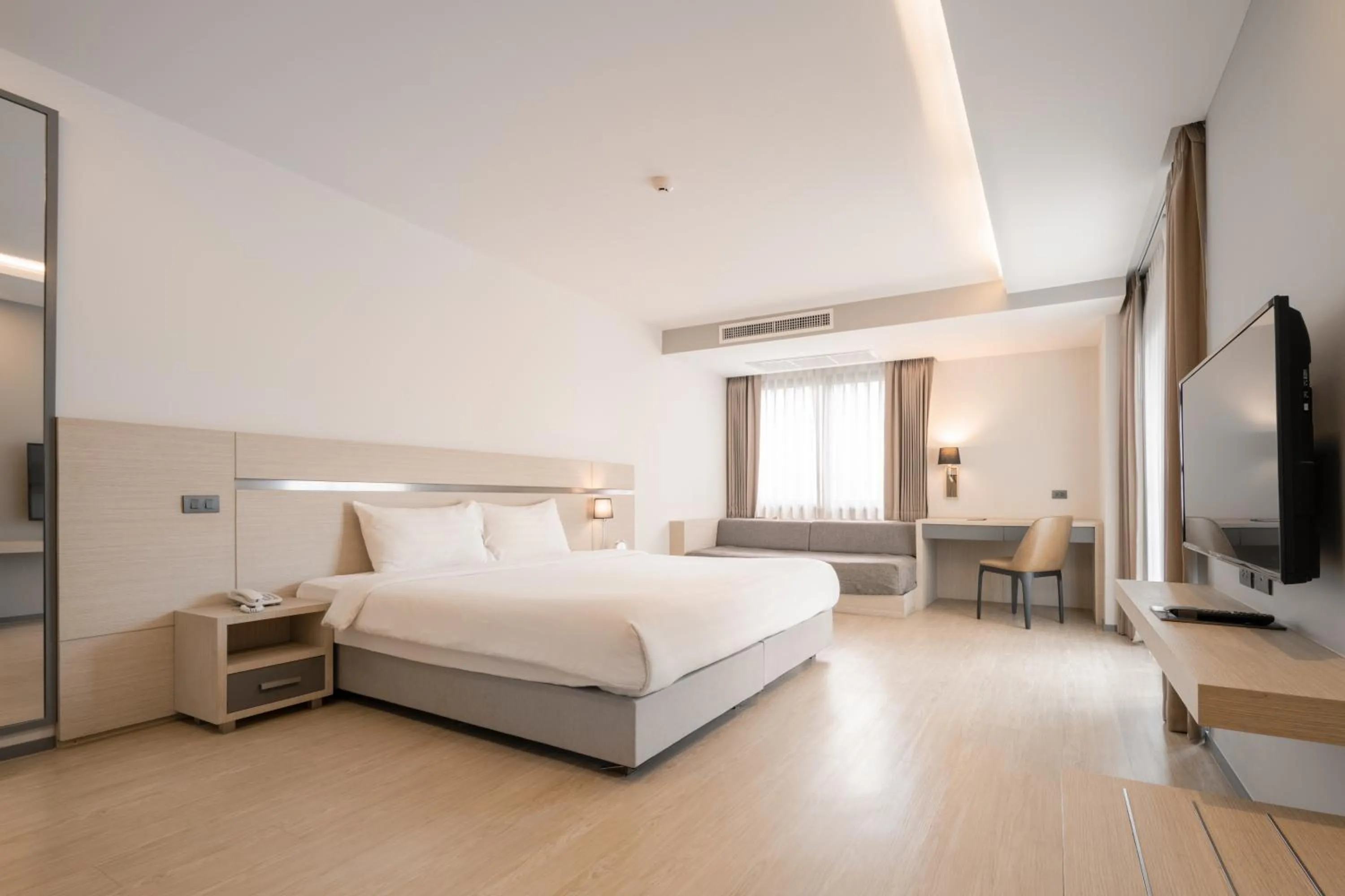 Bed in Samyan Serene Hotel