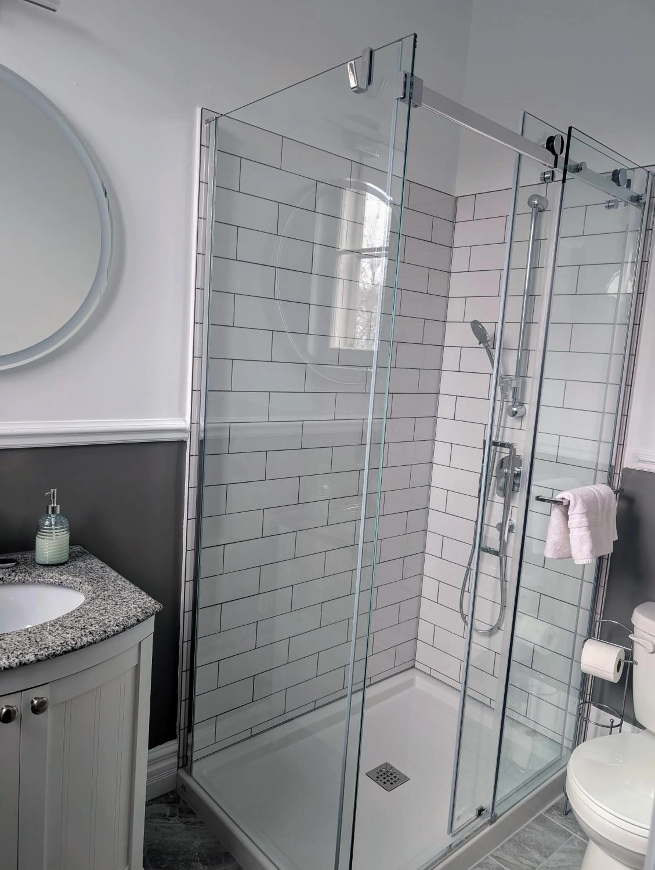 Shower in Aux petits oiseaux