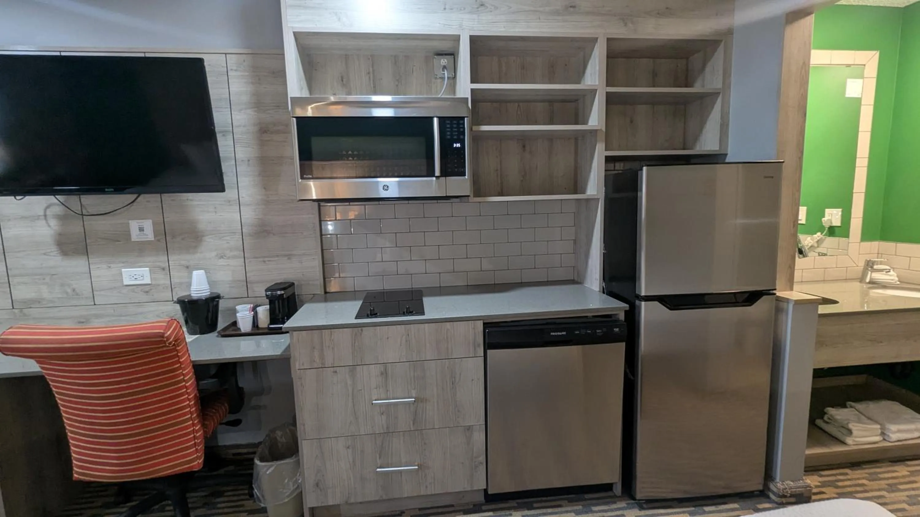 Ramada by Wyndham Medicine Hat