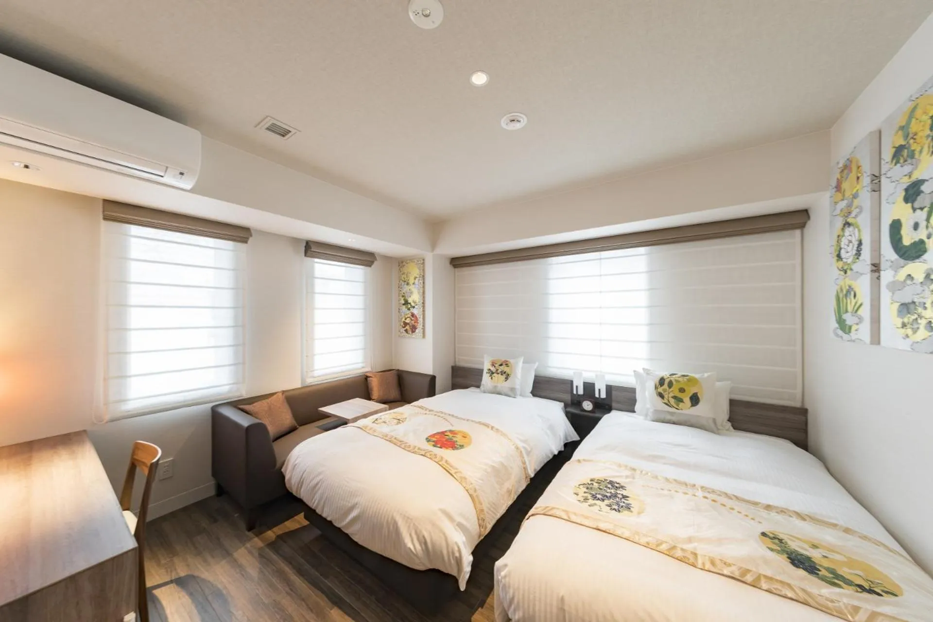 Bed in Kyoto Gion U-BELL Hotel