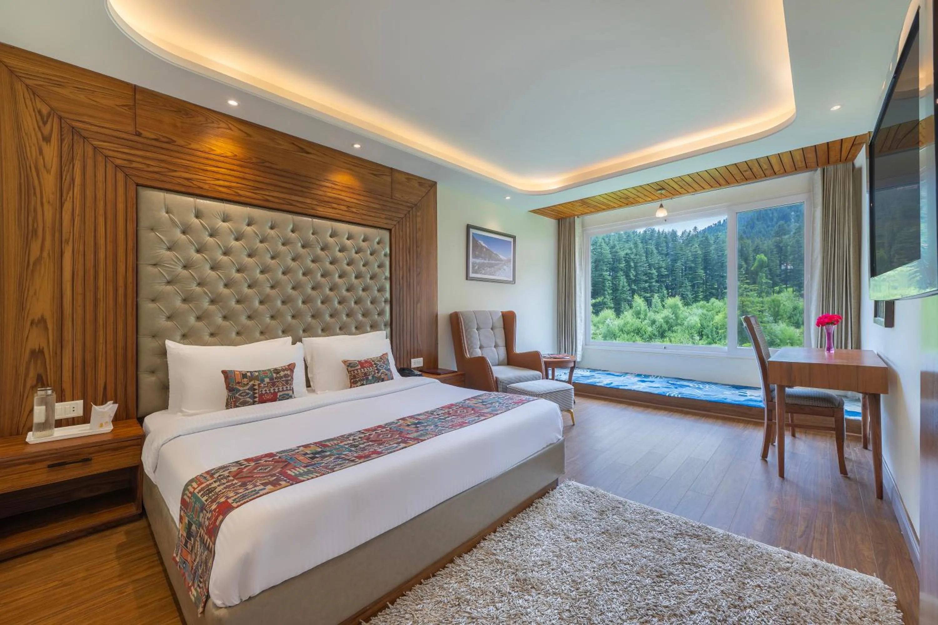 Bed in Snow Valley Resorts & Spa Manali