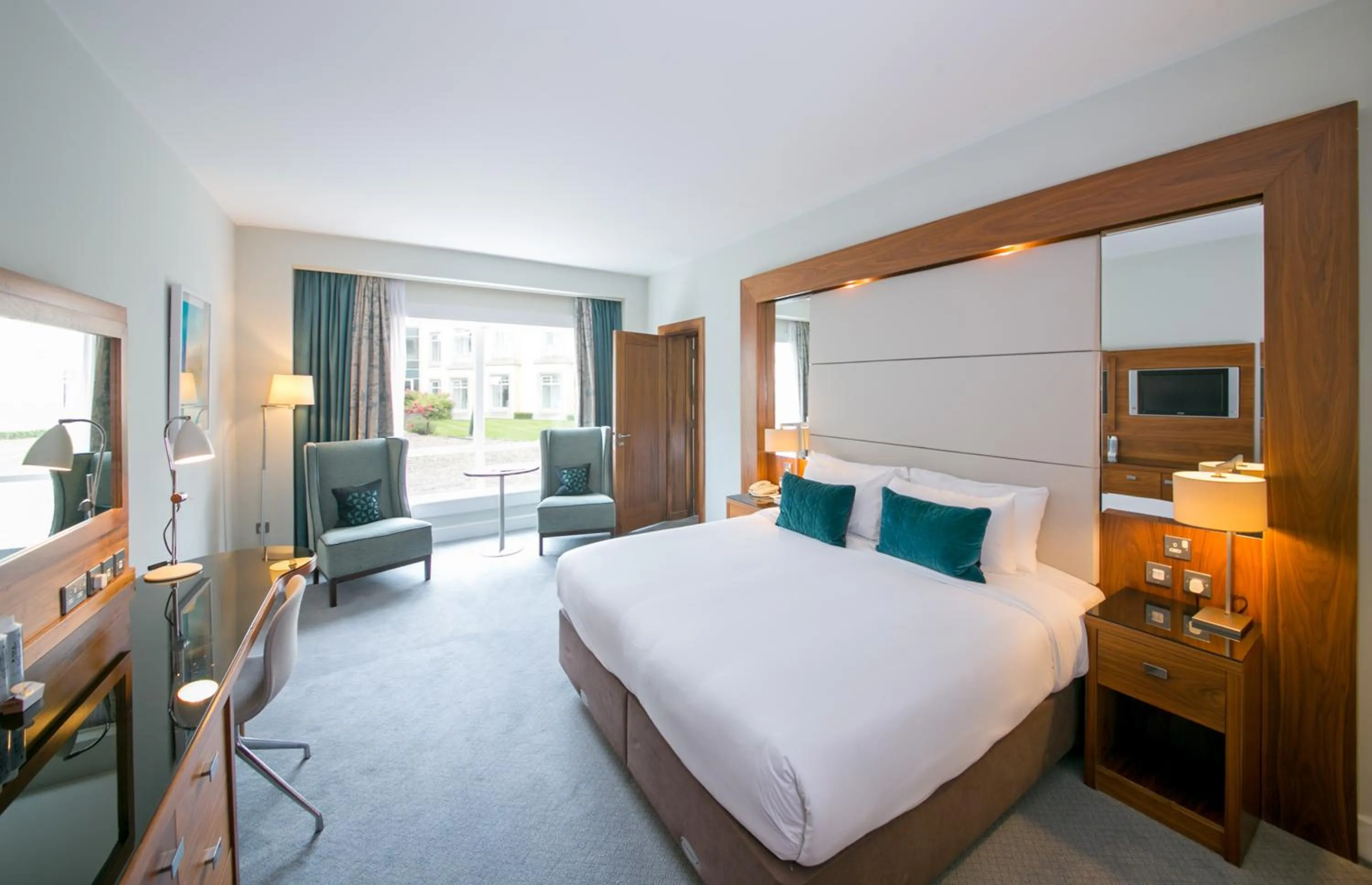 Bedroom, Bed in Portmarnock Resort & Jameson Golf Links