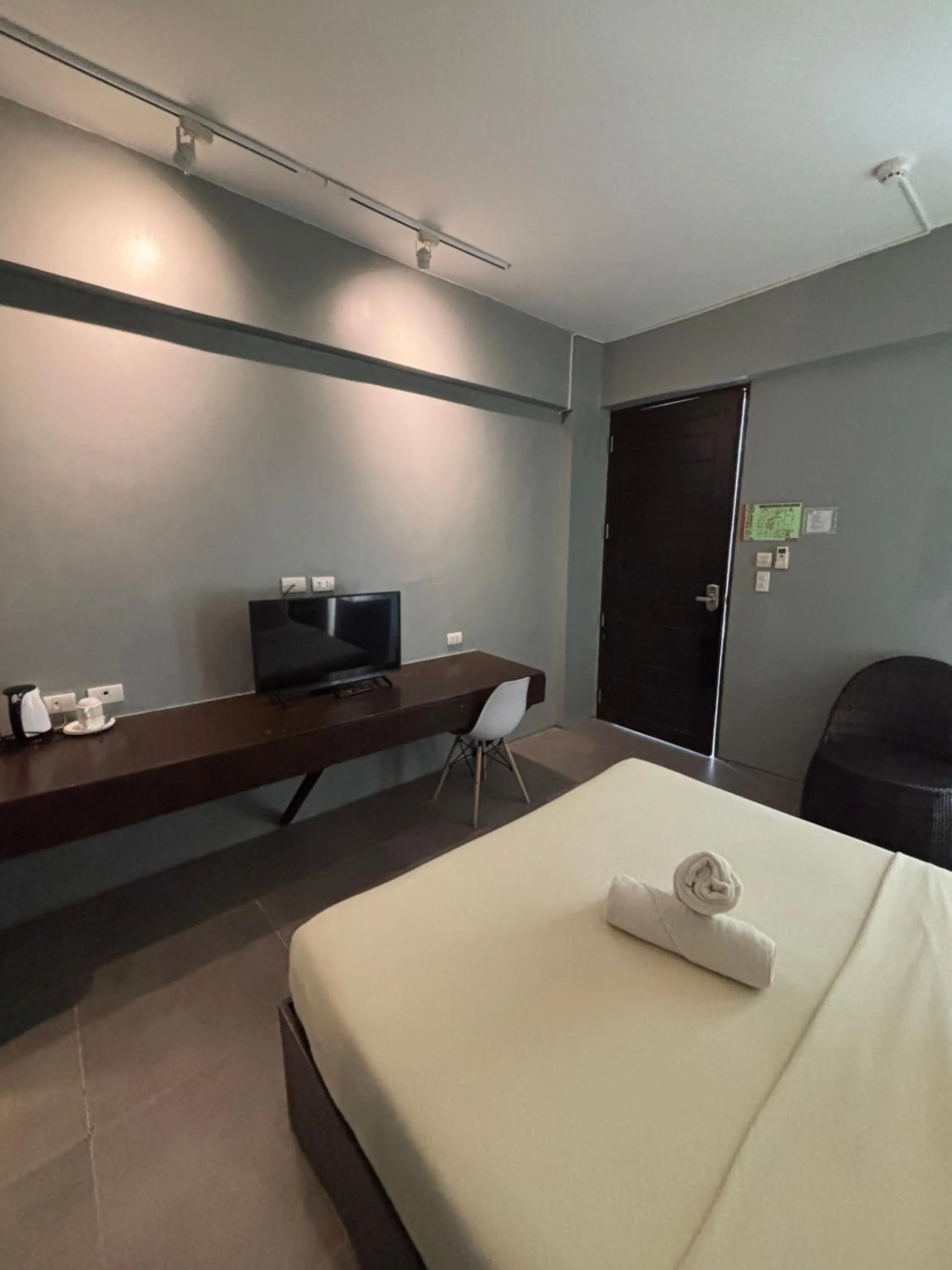 Bed in Seabird International Resort