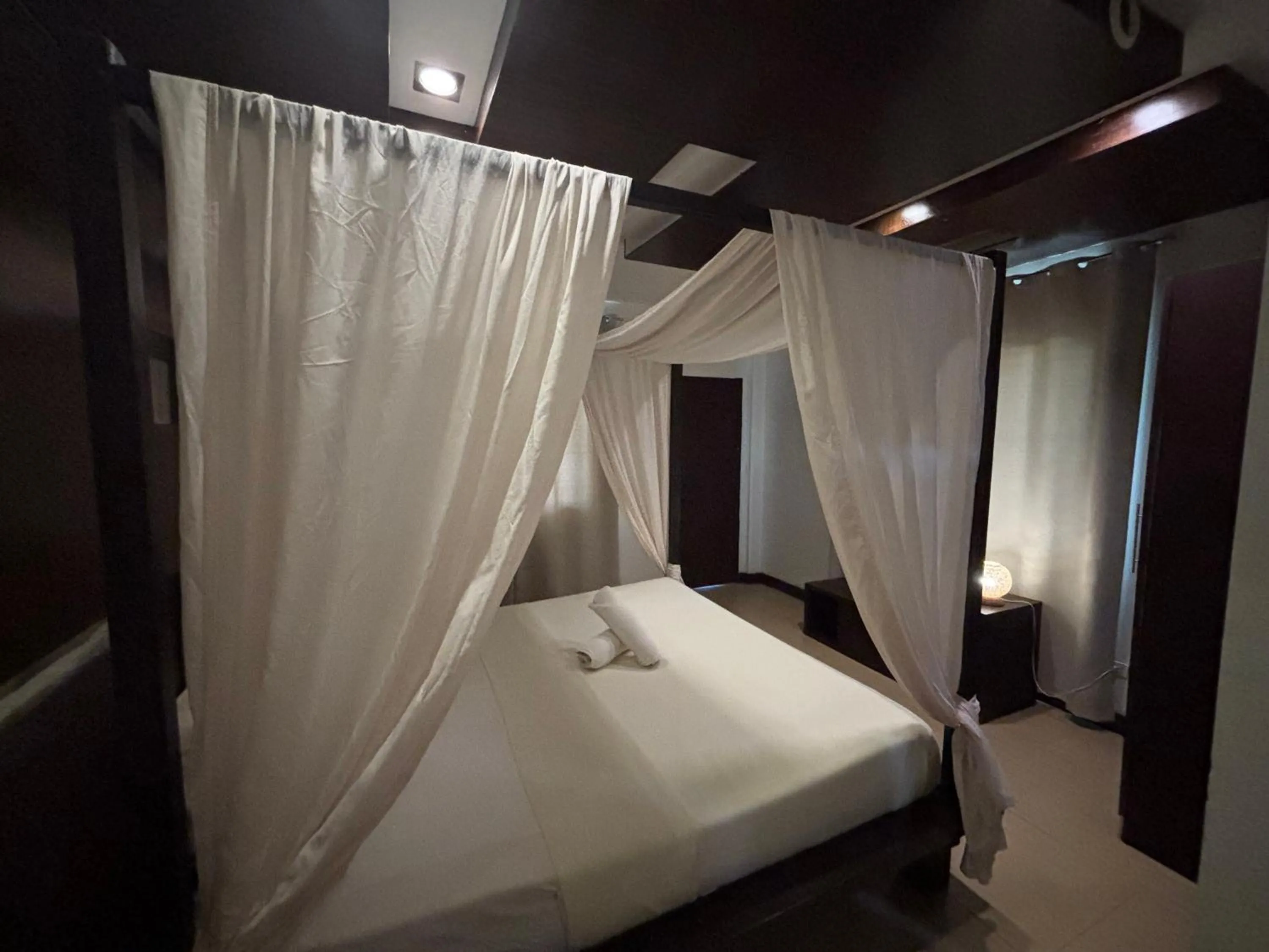 Bed in Seabird International Resort