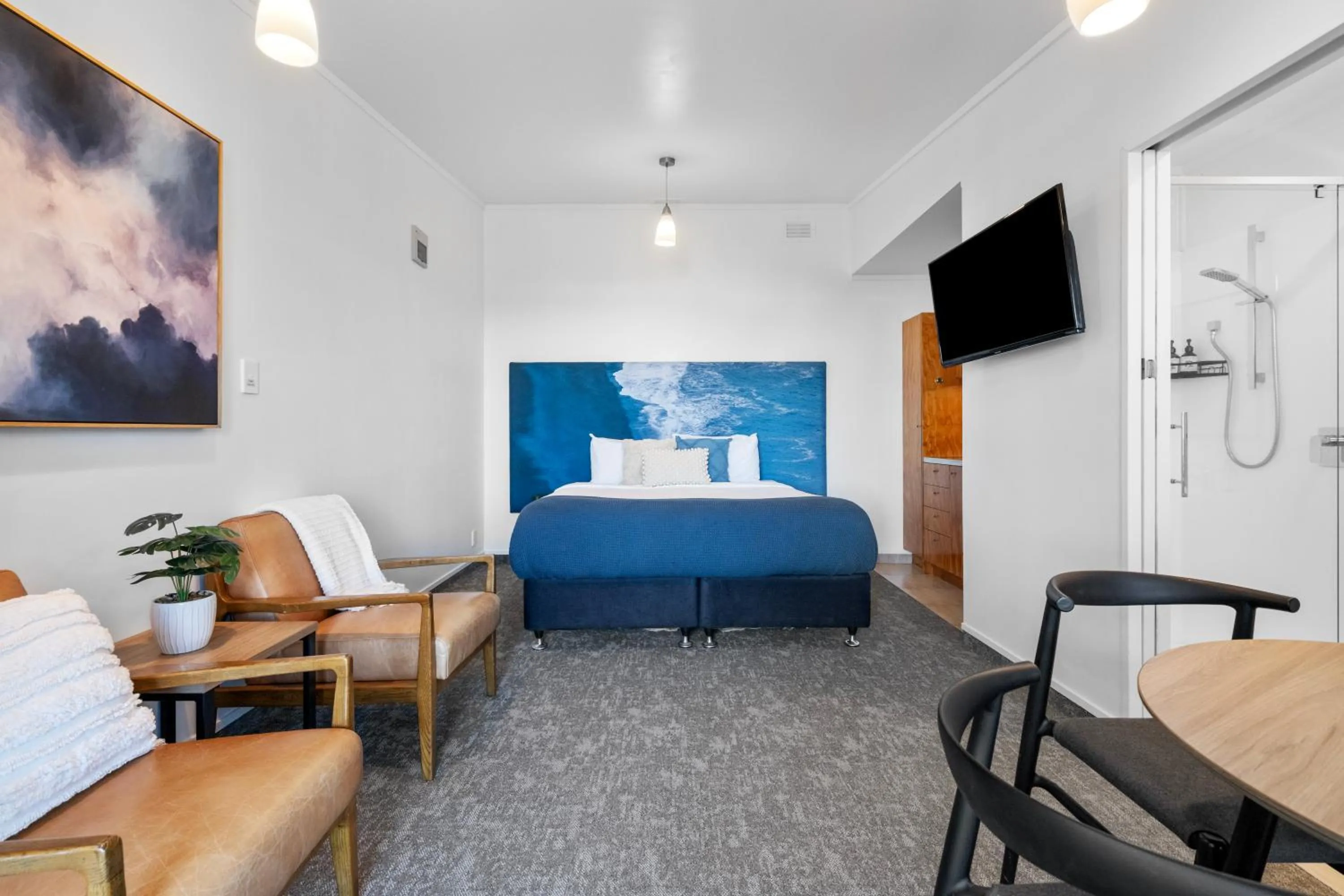 Bed in Tasman Holiday Parks - Waihi Beach