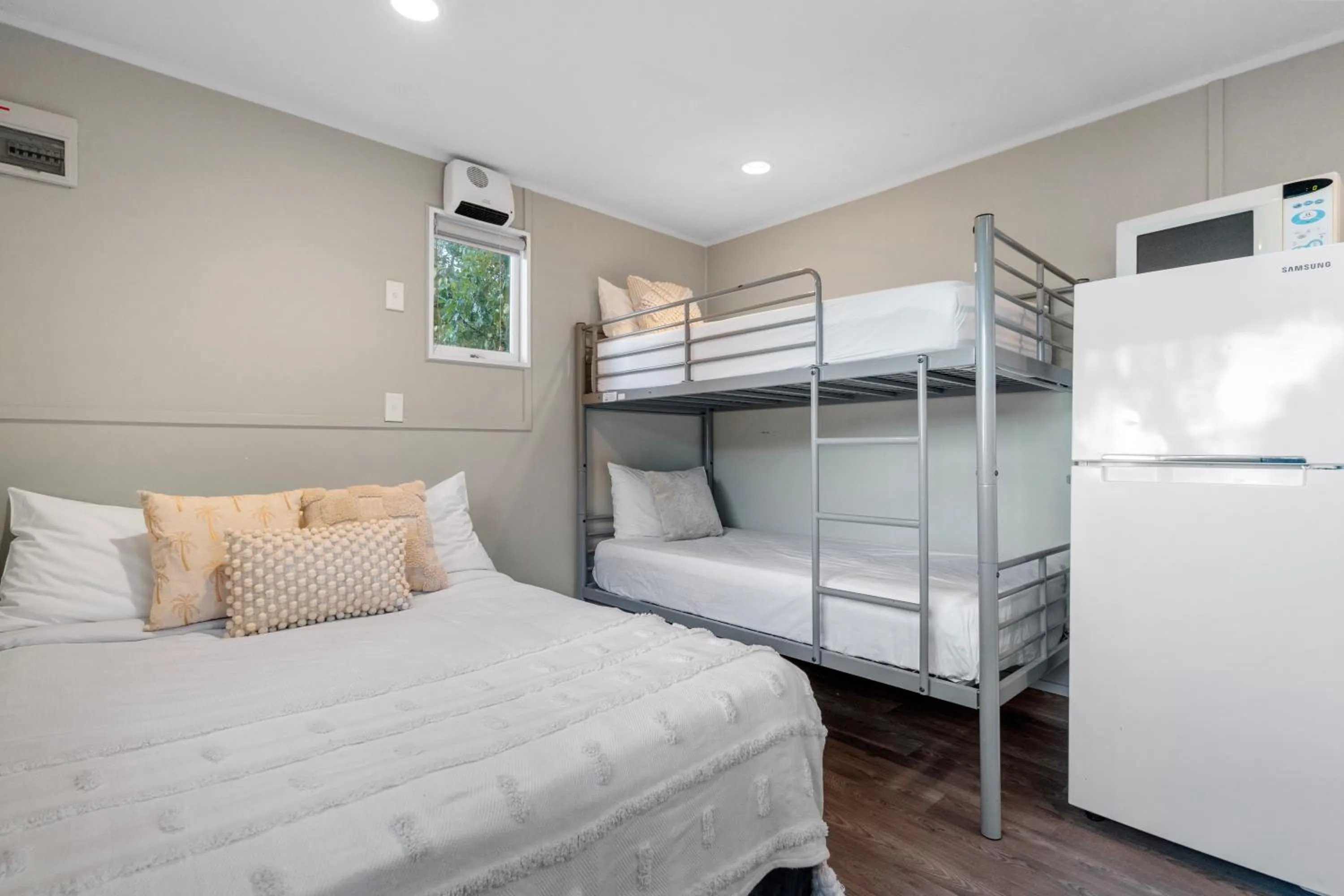 Bed in Tasman Holiday Parks - Waihi Beach