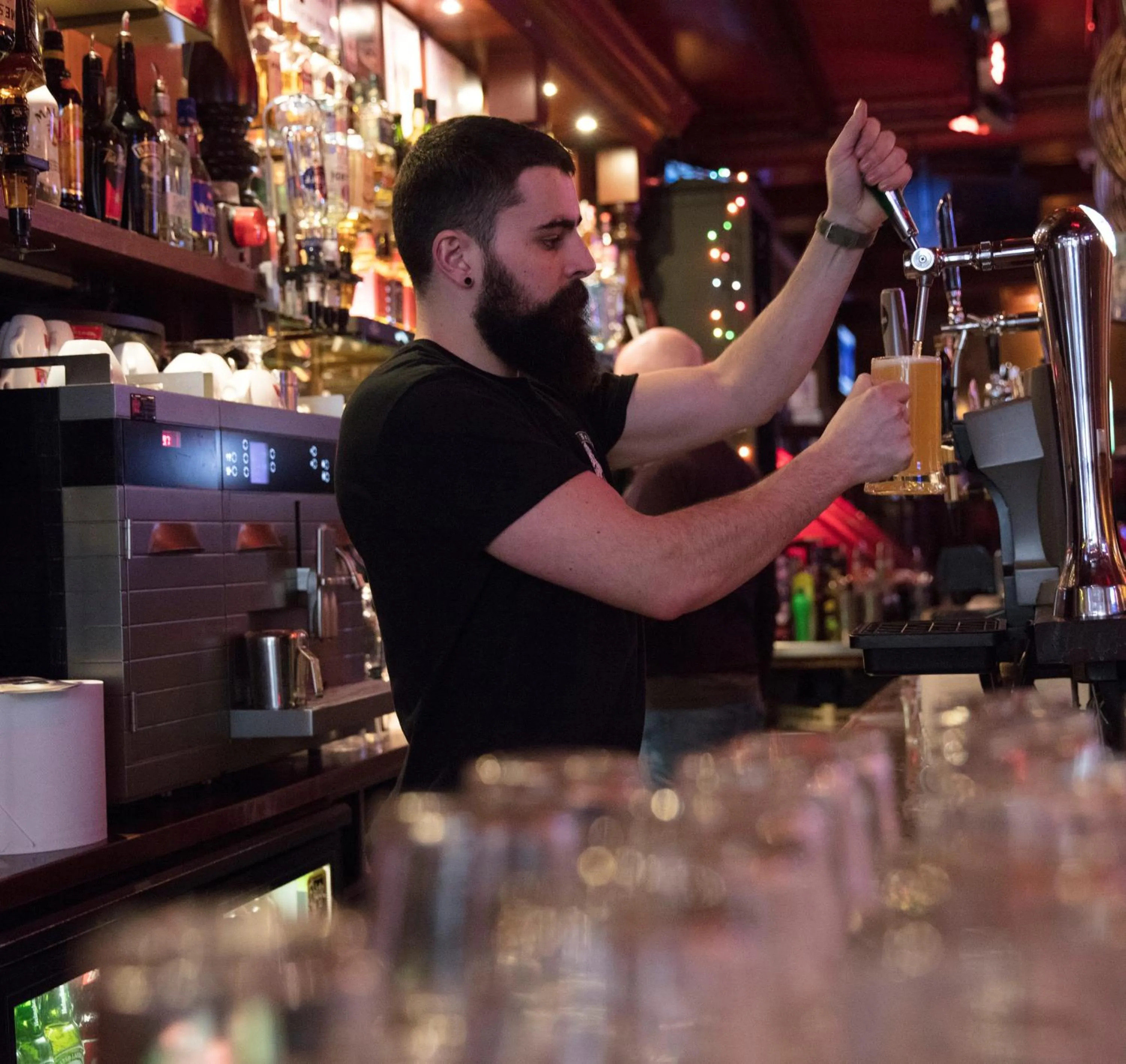Staff in Durty Nelly's Inn