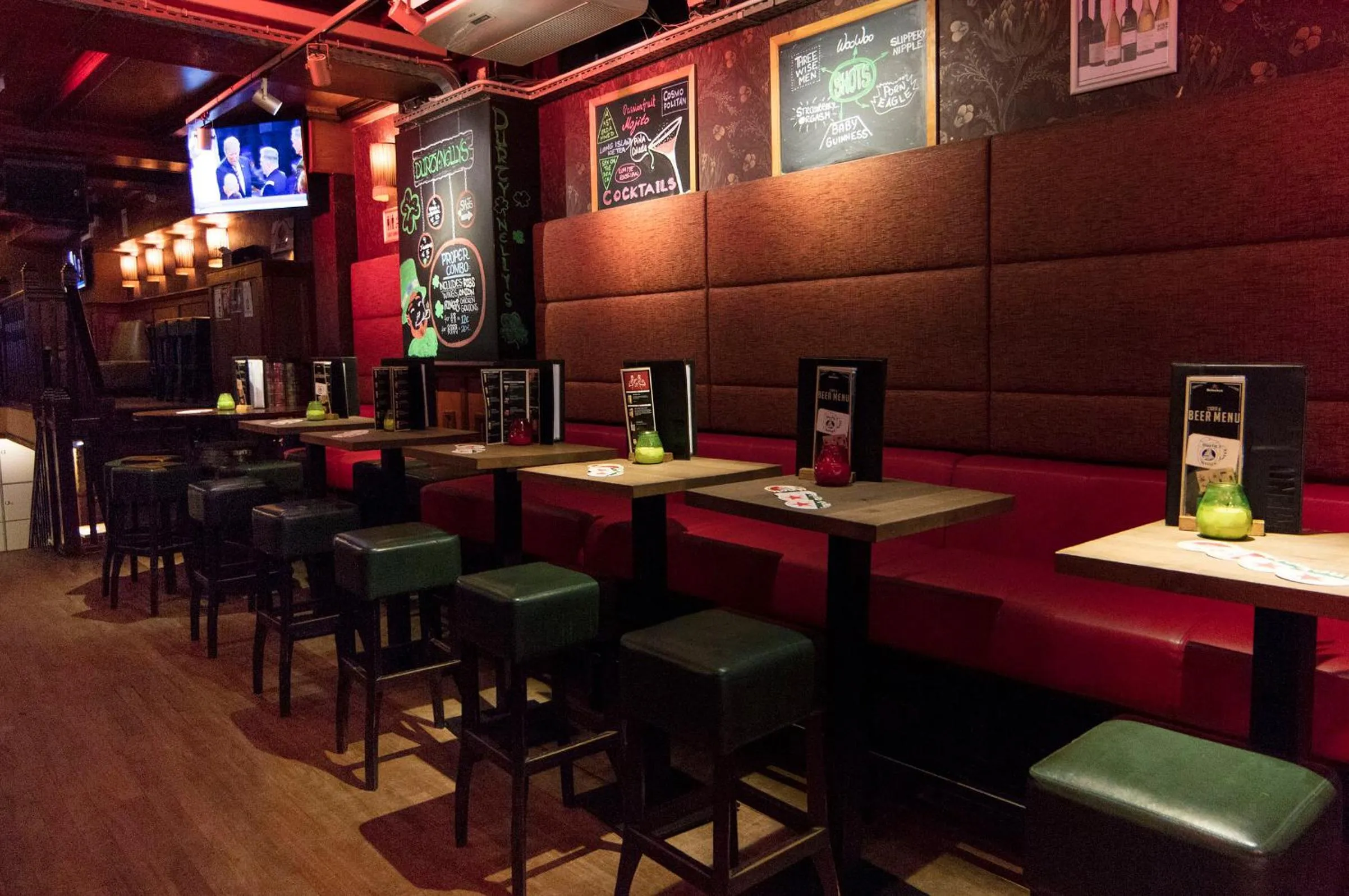 Restaurant/places to eat in Durty Nelly's Inn