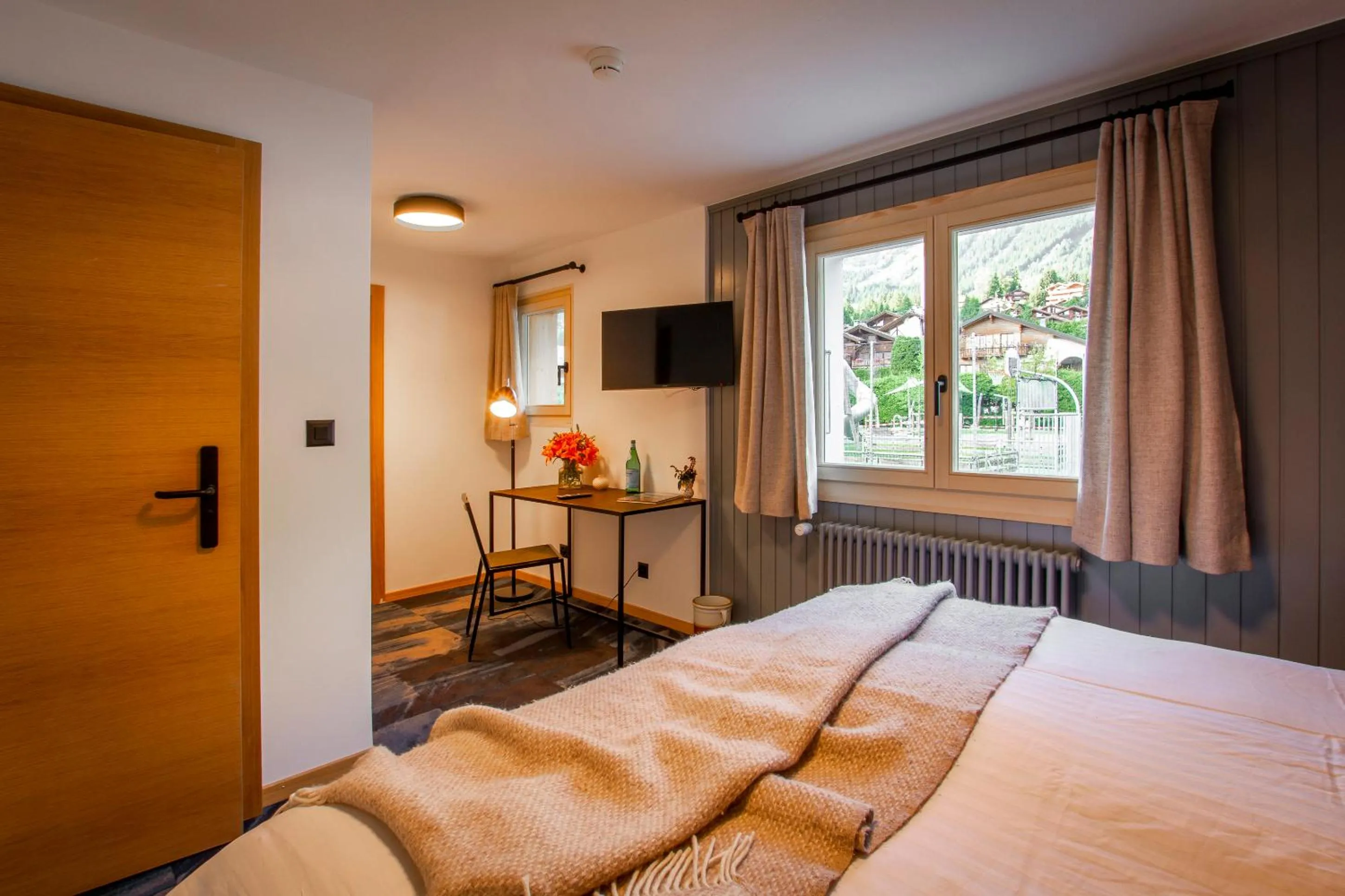 Bedroom, Bed in Shed HOTEL