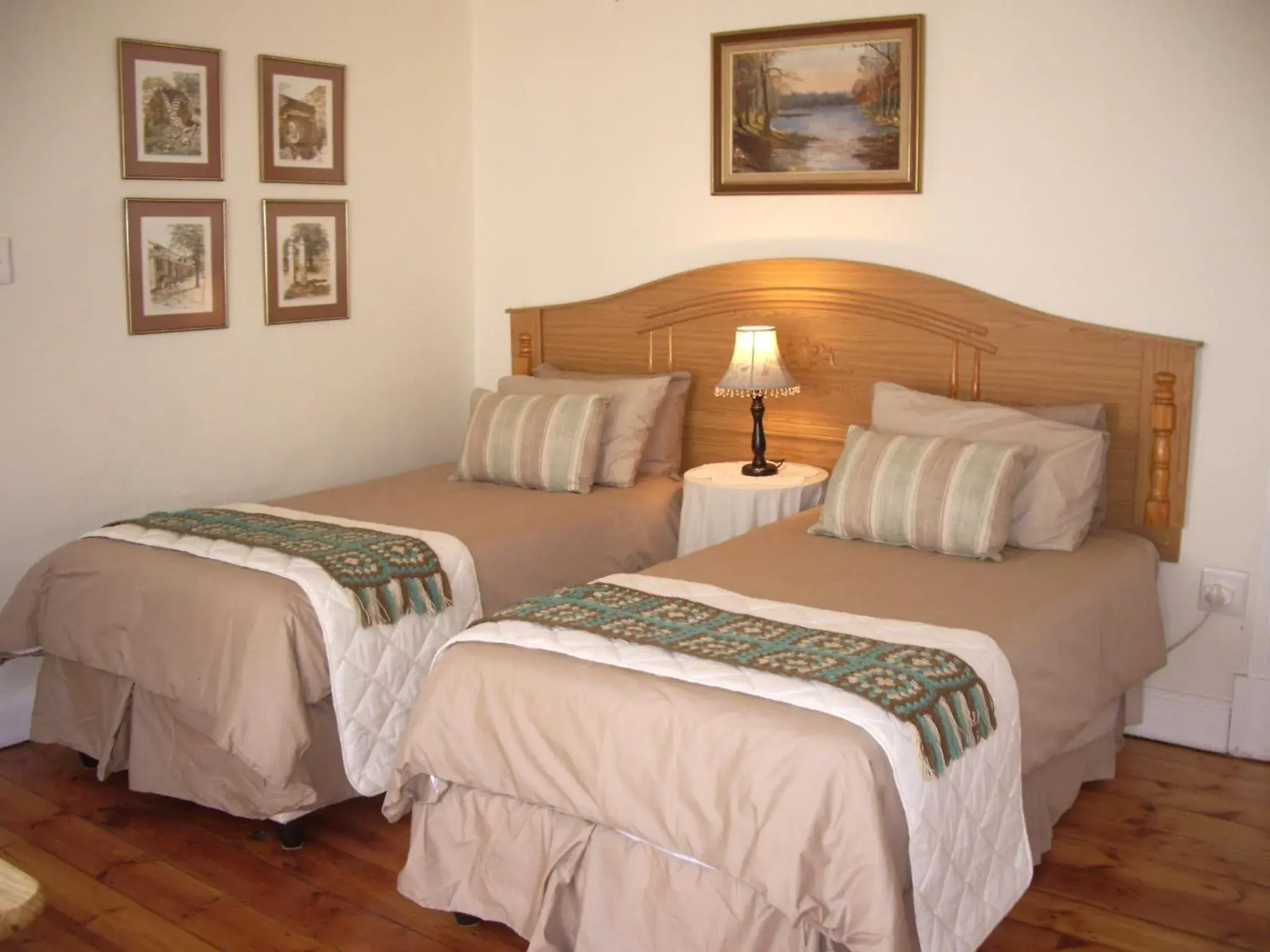 Twin Room in Dee's BnB Twin Room in Dee's BnB