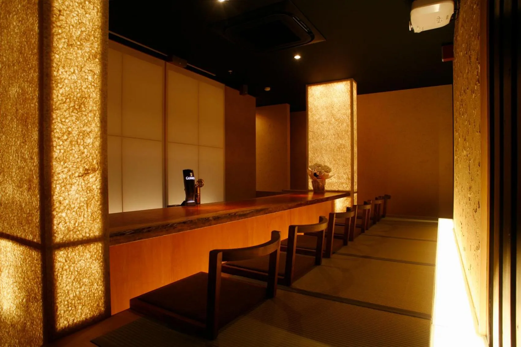 Restaurant/places to eat in Seikansou