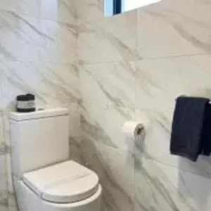 Family Suite in Red Cedar Motel Family Suite in Red Cedar Motel