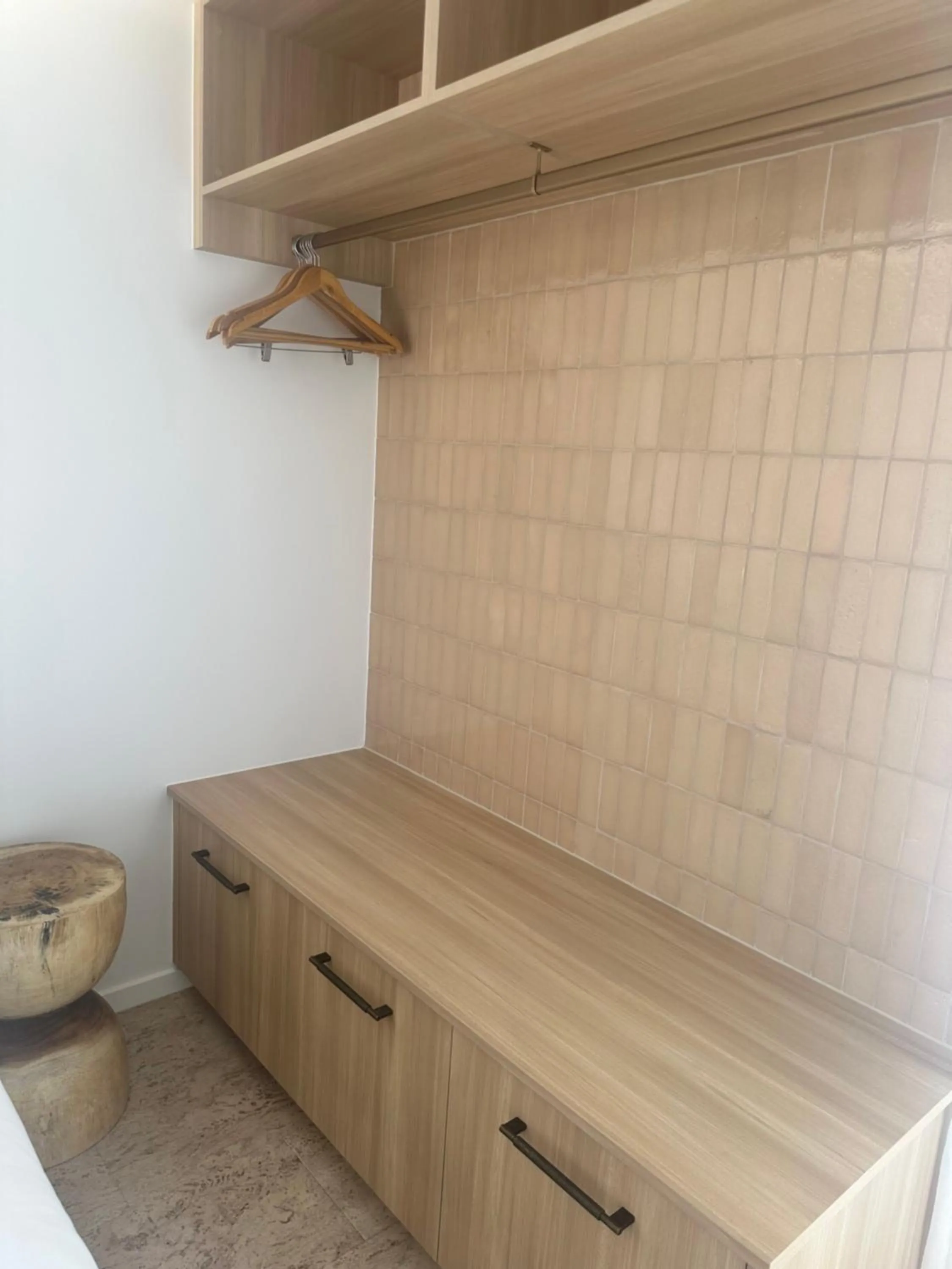 wardrobe in Pacific Sun Bargara